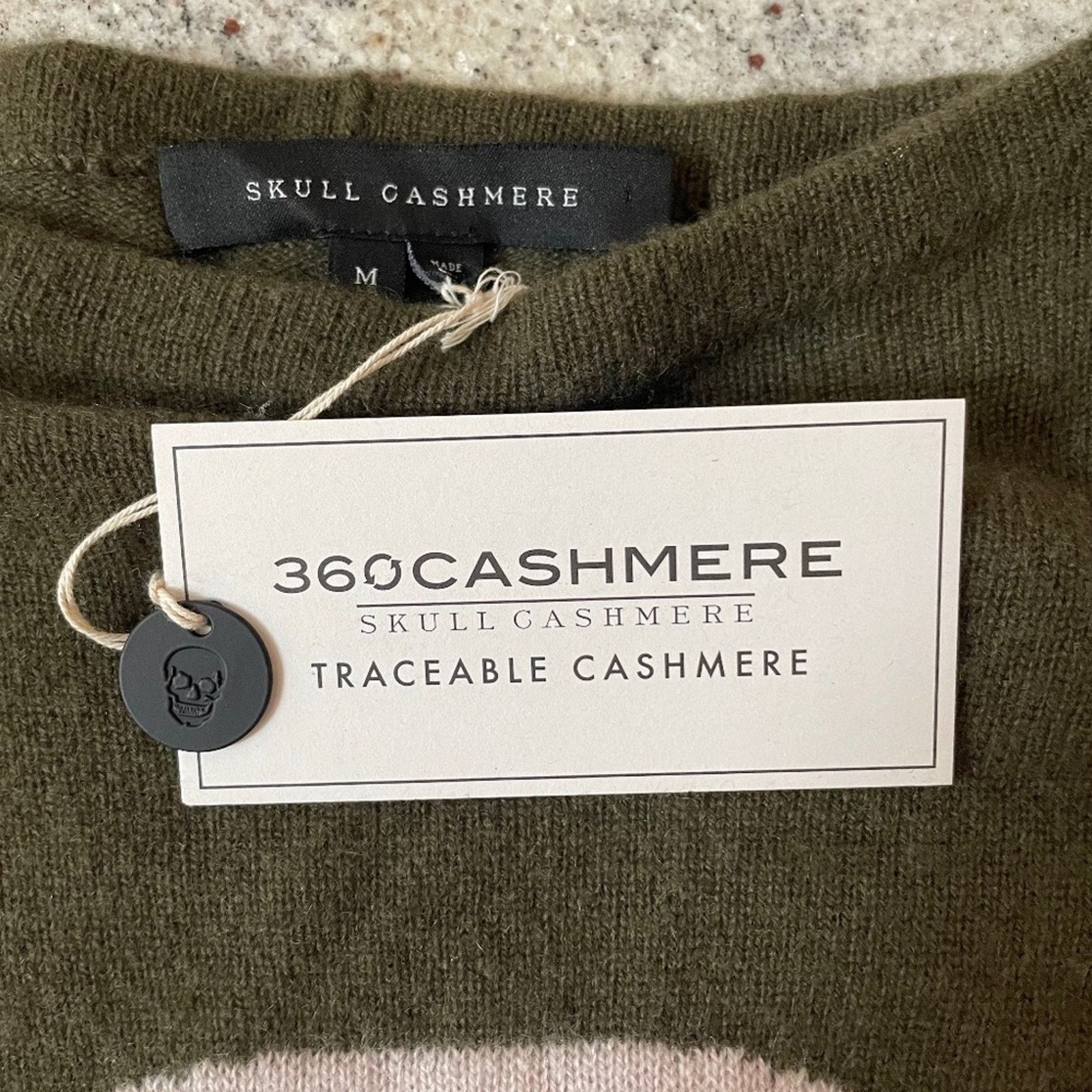 360Cashmere Boat Neck Skull Front Cashmere Sweater from 360 Cashmere Size M / US 6-8 / IT 42-44 - 5 Thumbnail