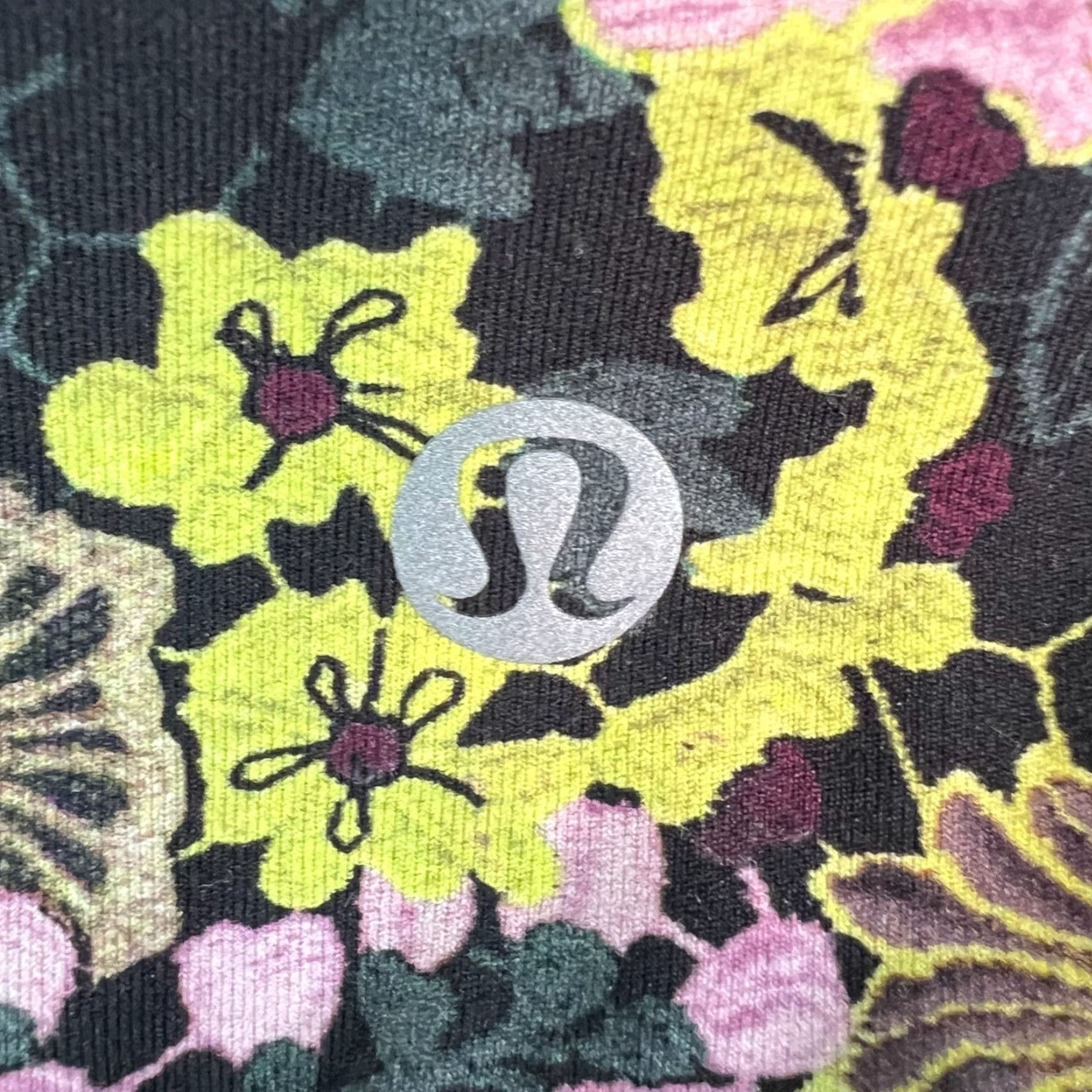Lululemon Lululemon Wunder Under Leggings Fluorolace Multi Color Floral Size 4 Womens Skinny Leggings Luxtreme Luxtreme Pull On Inseam 20 in Size 27" / US 4 / IT 40 - 7 Thumbnail