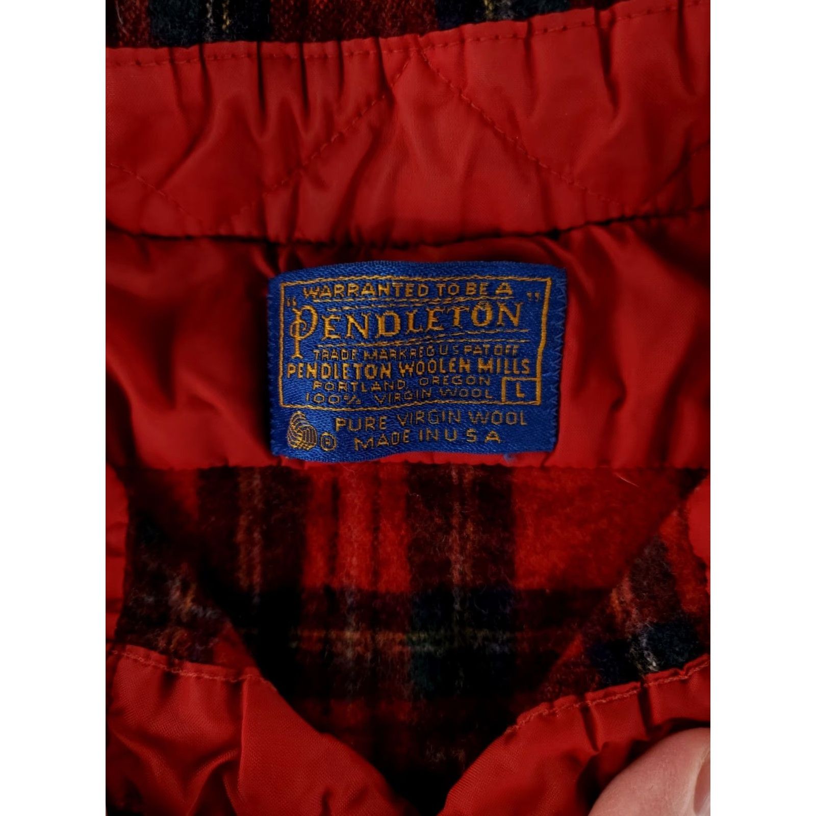 Pendleton VINTAGE Pendleton Lodge Shirt Mens L Red Plaid 100% Wool Button Up Made USA Wool Shirt Size US L / EU 52-54 / 3 - 2 Thumbnail
