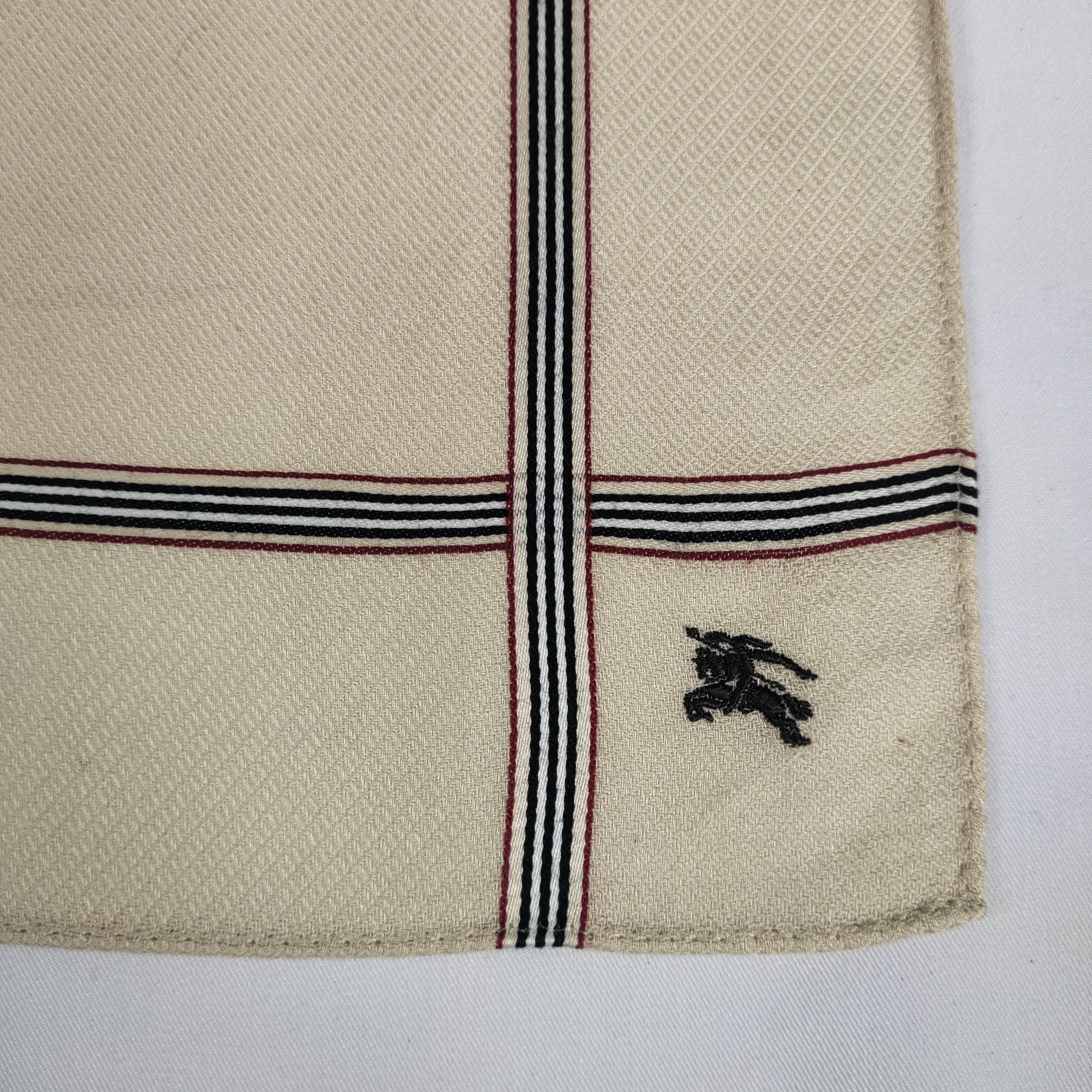 Burberry × Vintage Burberry Handkerchief / Neckerchief / Bandana FZ398 Size ONE SIZE - 5 Thumbnail