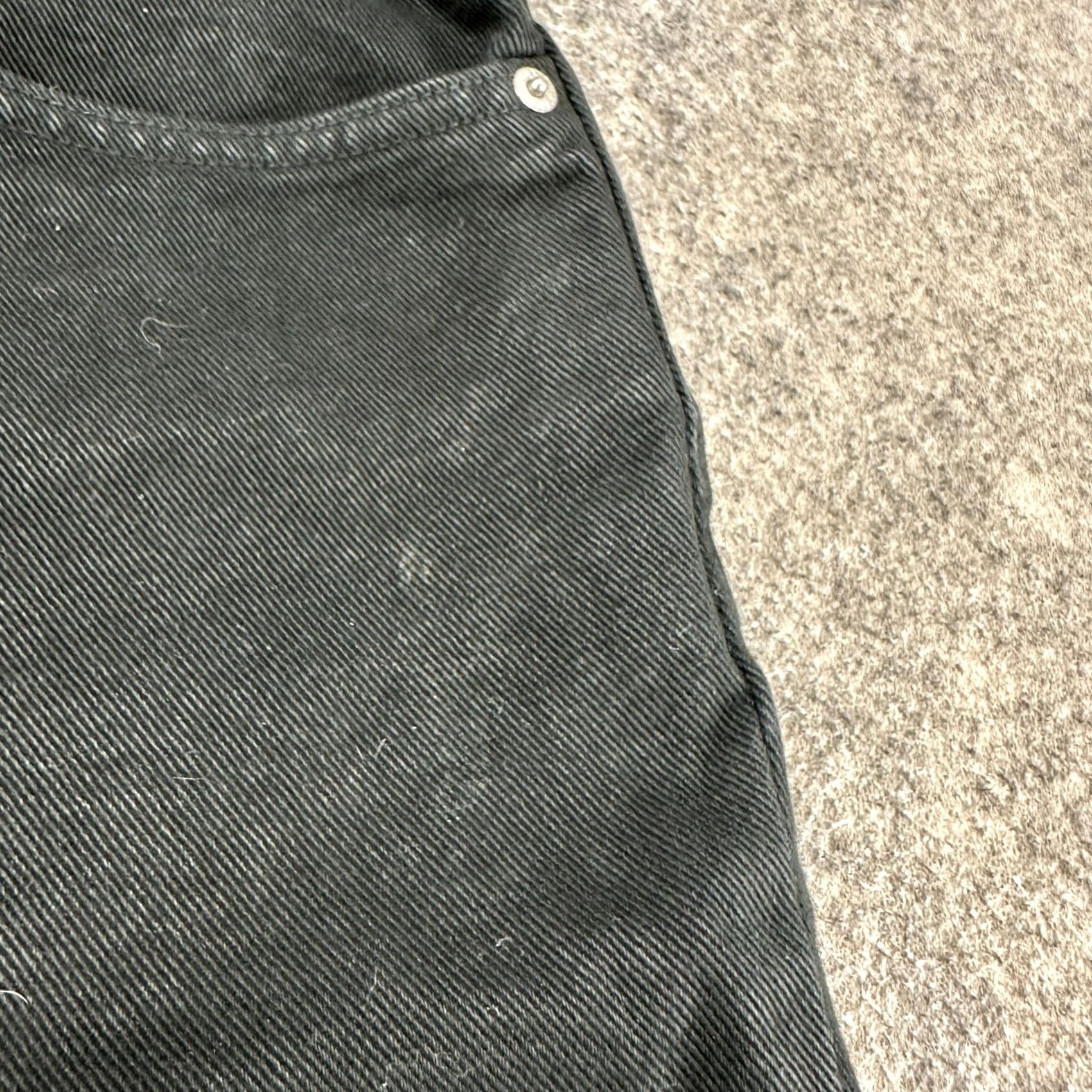 Calvin Klein VINTAGE Calvin Klein Jeans Mens 36x32 Black Relaxed Straight Dark Wash Distressed 5-Pocket Denim Jeans Baggy Y2K Mens Size US 36 / EU 52 - 7 Thumbnail