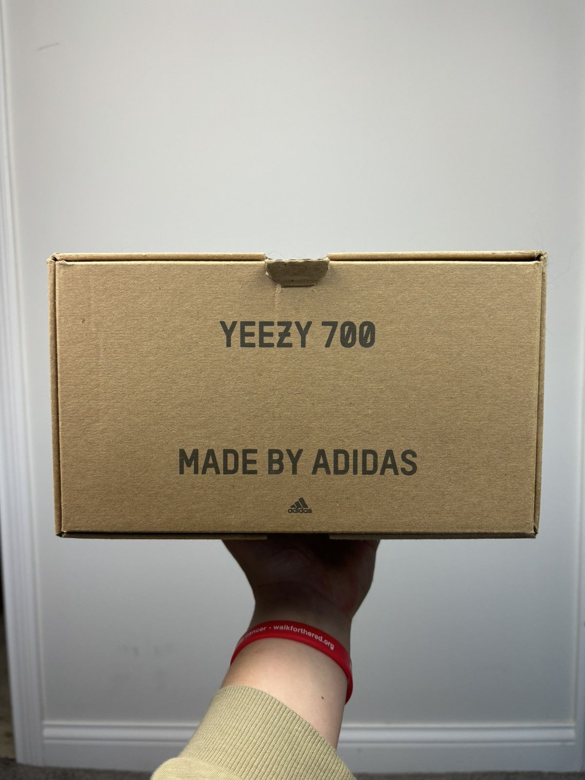 Adidas Adidas yeezy 700 v3 kyanite Size US 8 / EU 41 - 21 Thumbnail