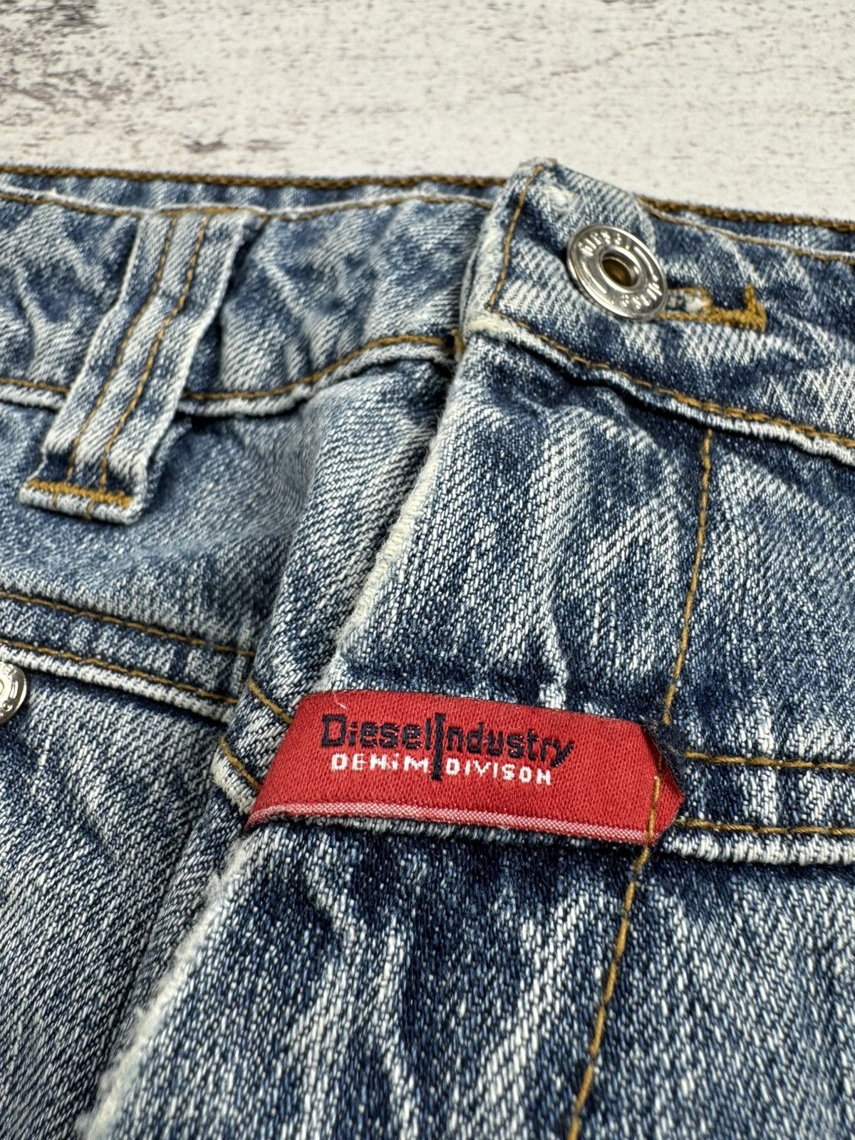 Diesel Diesel Vintage Hip Hop Rap Pocket Washed American USA 90s Jeans Pants Trousers Size US 29 - 14 Thumbnail
