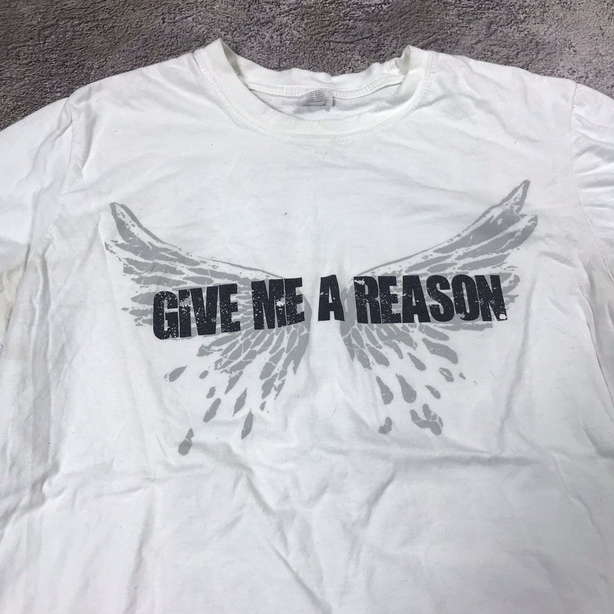 Vintage Vintage Y2K Sun Faded Graphic Tee Grunge Streetwear Boxy M Size US M / EU 48-50 / 2 - 2 Thumbnail