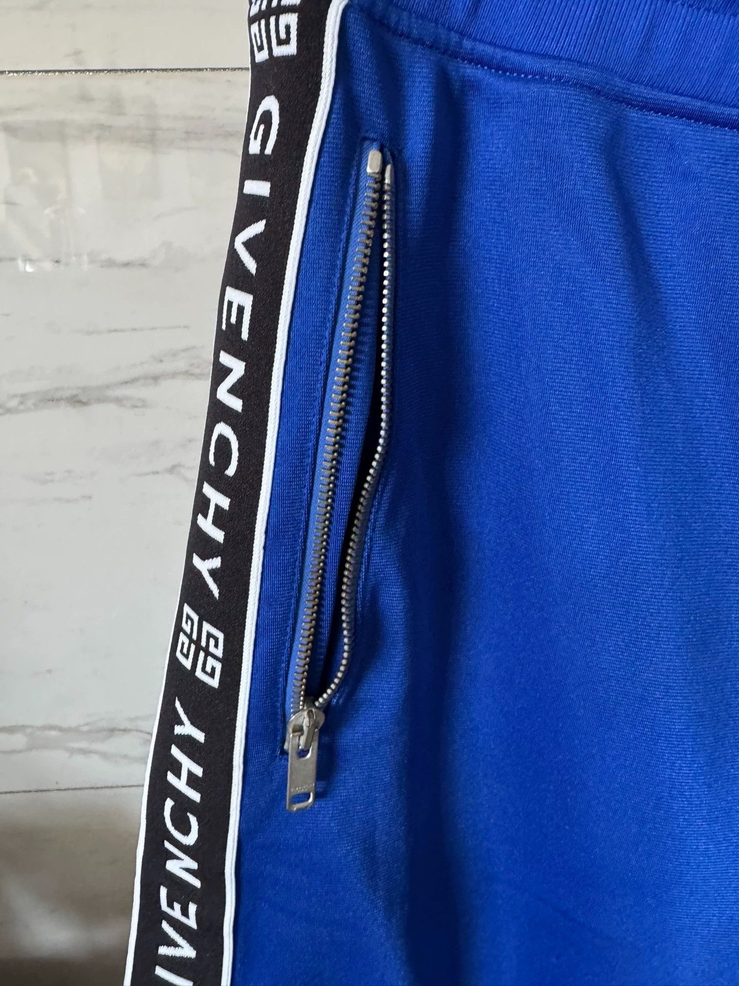 Givenchy Givenchy M new shorts Size US 32 / EU 48 - 7 Thumbnail