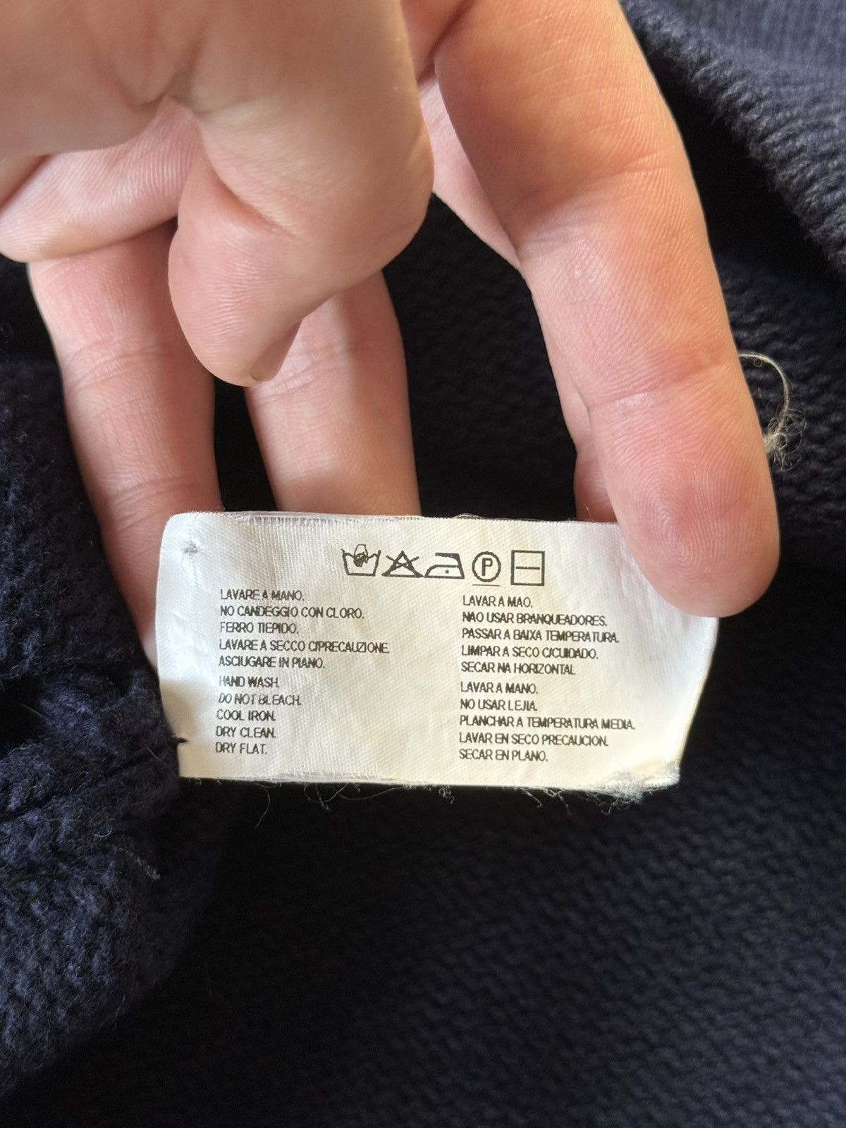 Armani Vintage Armani Jeans Knitwear Hoodie Y2K big Logo Size US L / EU 52-54 / 3 - 20 Thumbnail