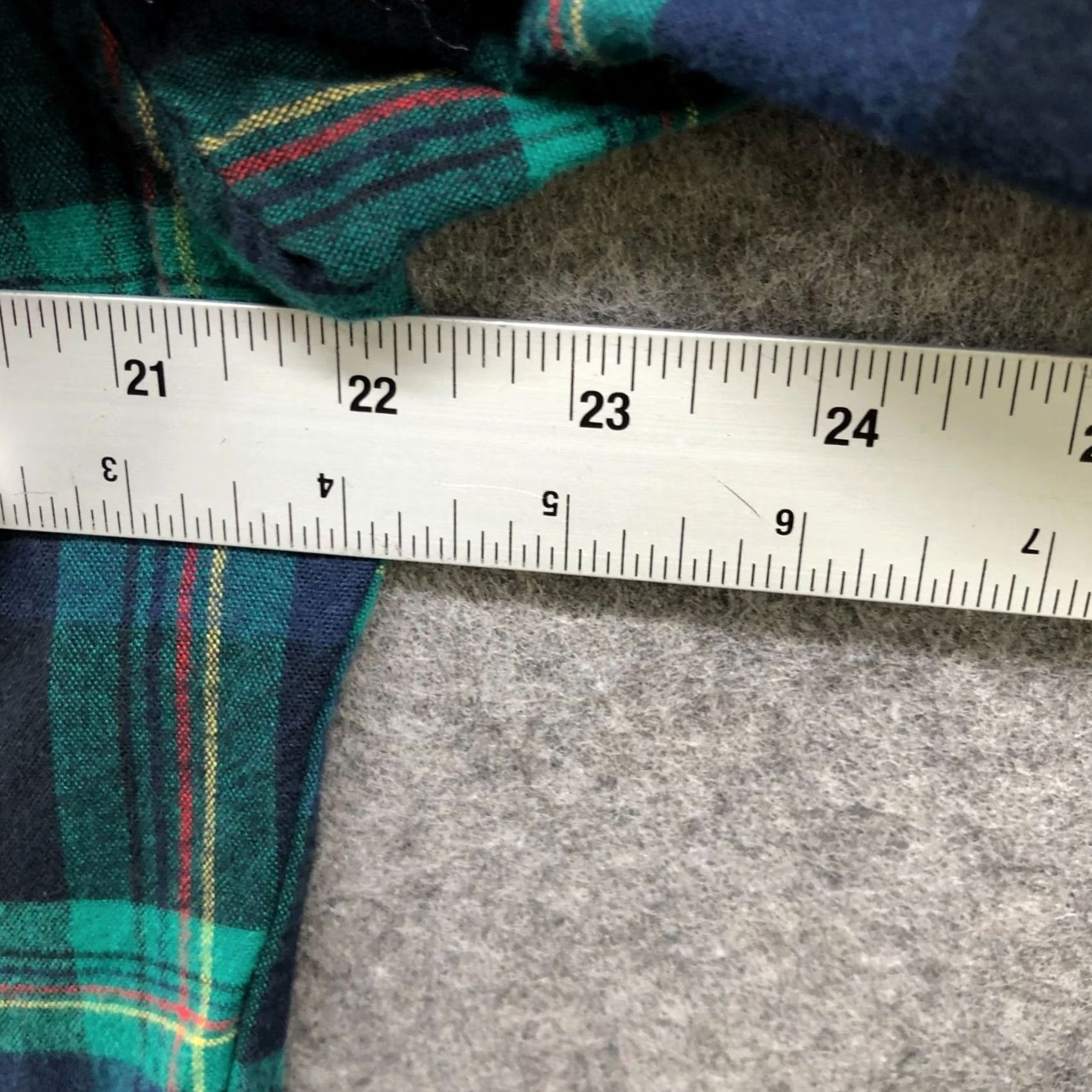 Gap Gap Flannel Shirt Mens M Holiday Plaid Tartan Green Navy Cotton Sleeve Long Button-Up Collared Size US M / EU 48-50 / 2 - 6 Thumbnail
