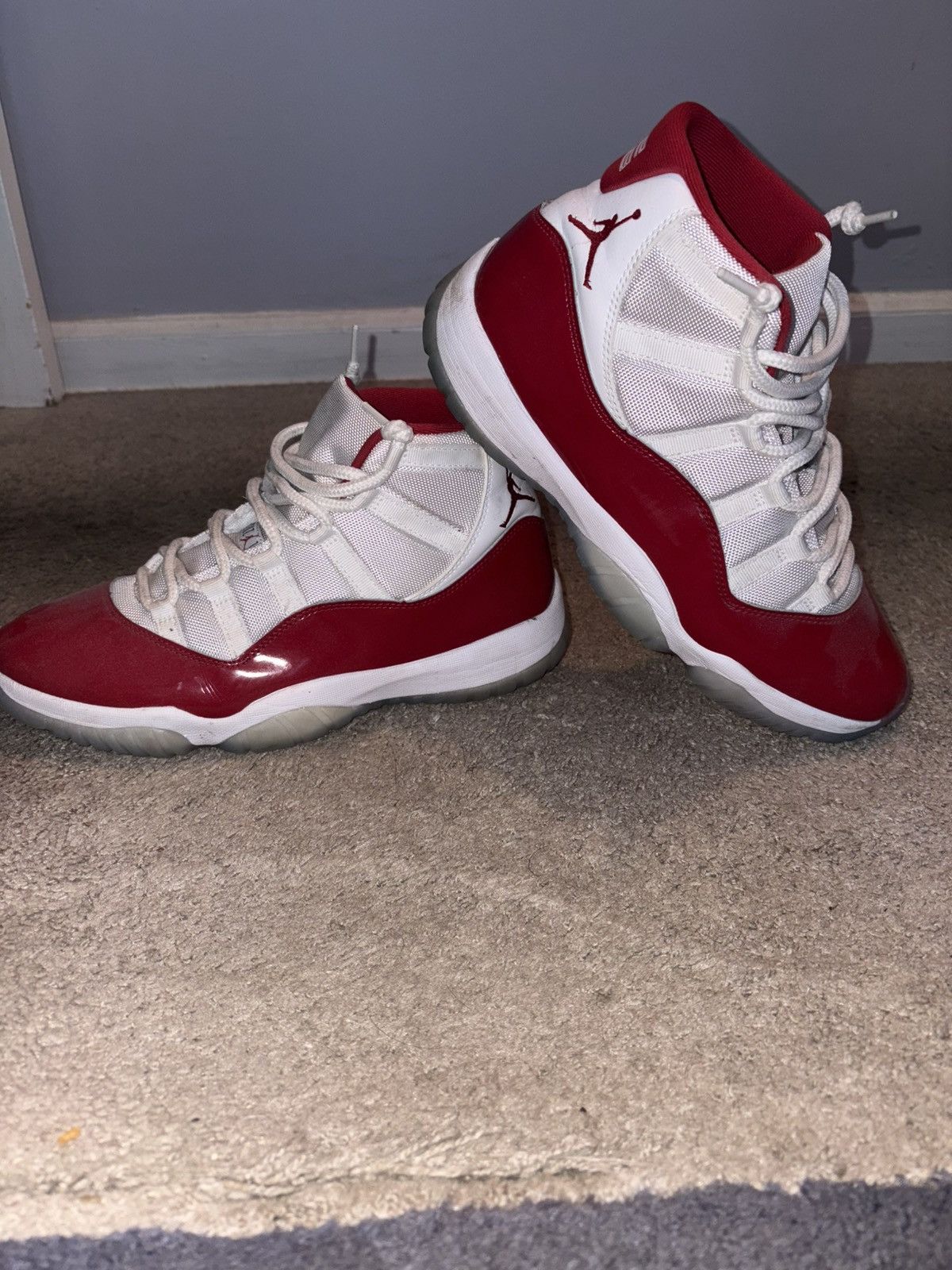 Jordan Brand Jordan 11 cherries (SIZE 11) Size US 11 / EU 44 - 1 Thumbnail