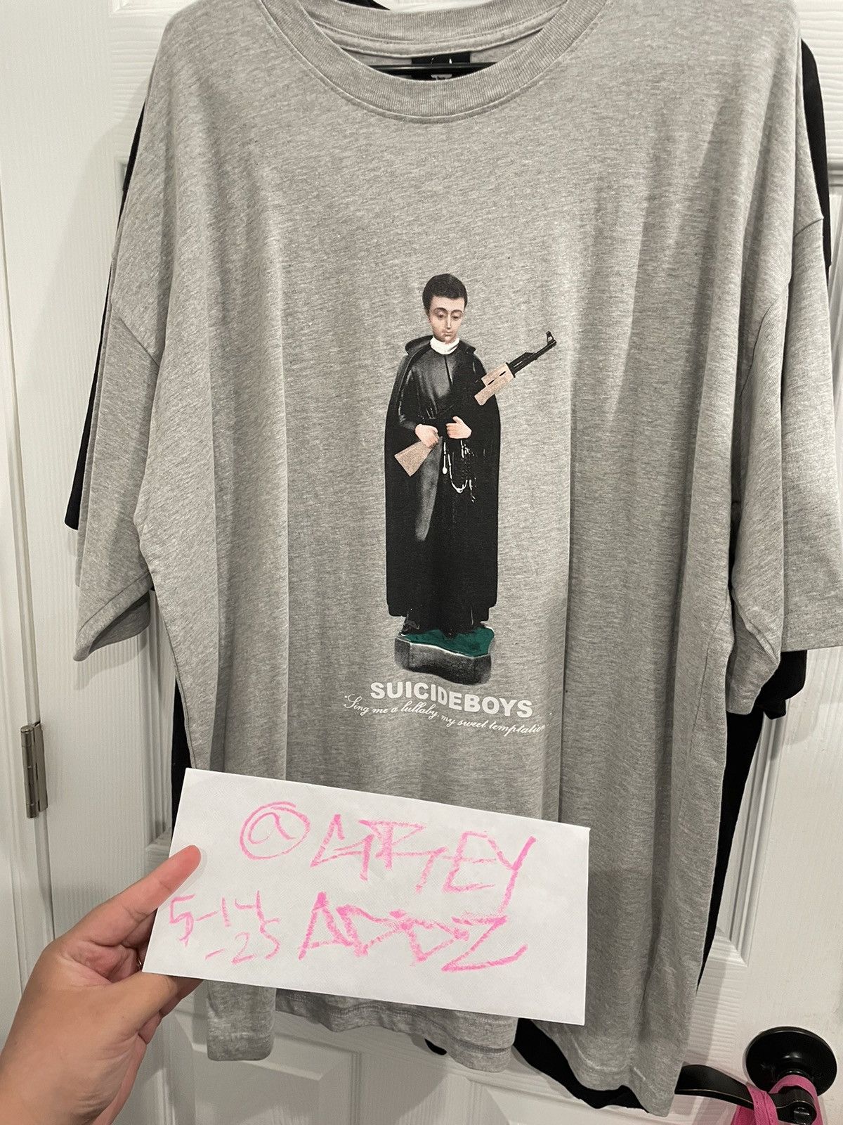 Sing Me Lullaby Grey T Shirt G59
