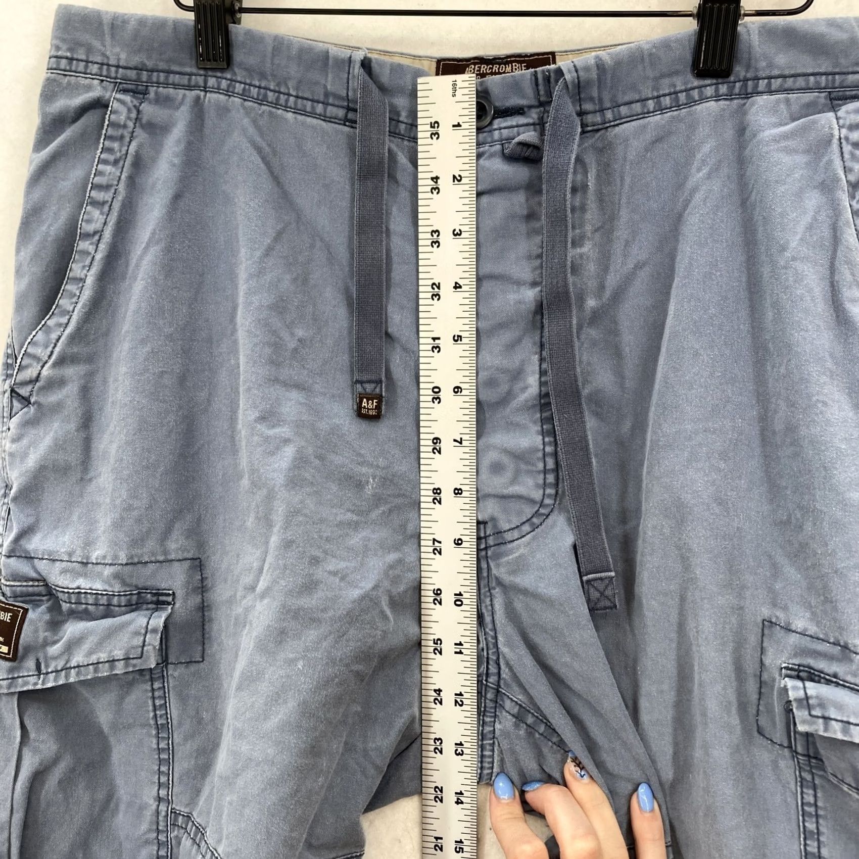 Abercrombie & Fitch VINTAGE Abercrombie & Fitch Cargo Shorts Mens M Distressed Y2K VTG_FRONT Tab Pockets Adjustable Waist 10in Inseam Blue Size US 31 - 7 Thumbnail