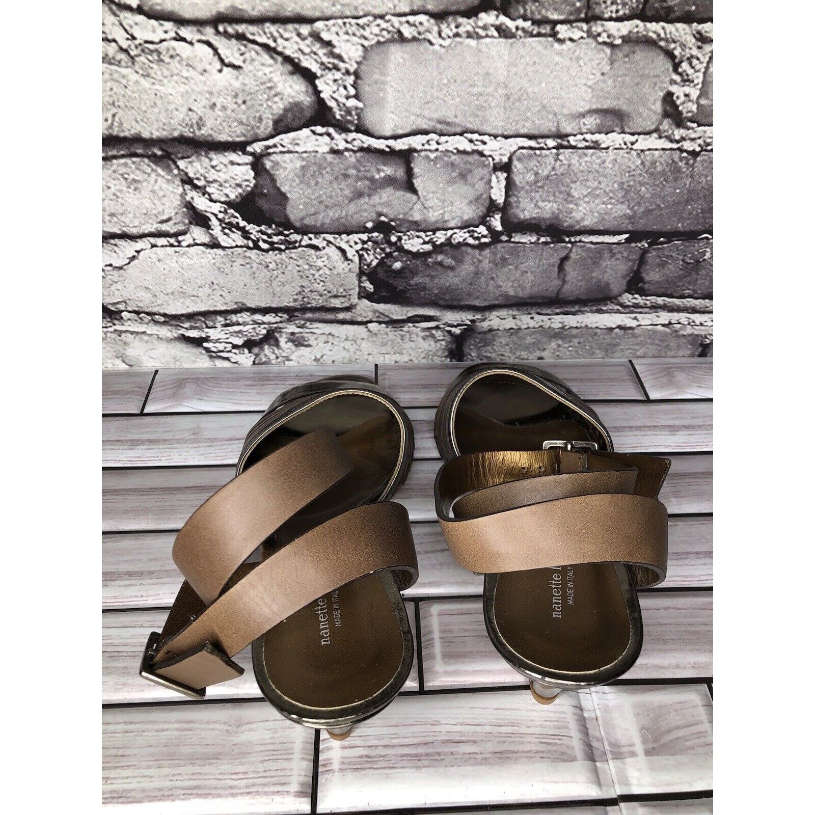 Other Nanette Lepore Silver Patent Brown Leather Ankle Straps Heel Size US 7.5 / IT 37.5 - 5 Thumbnail