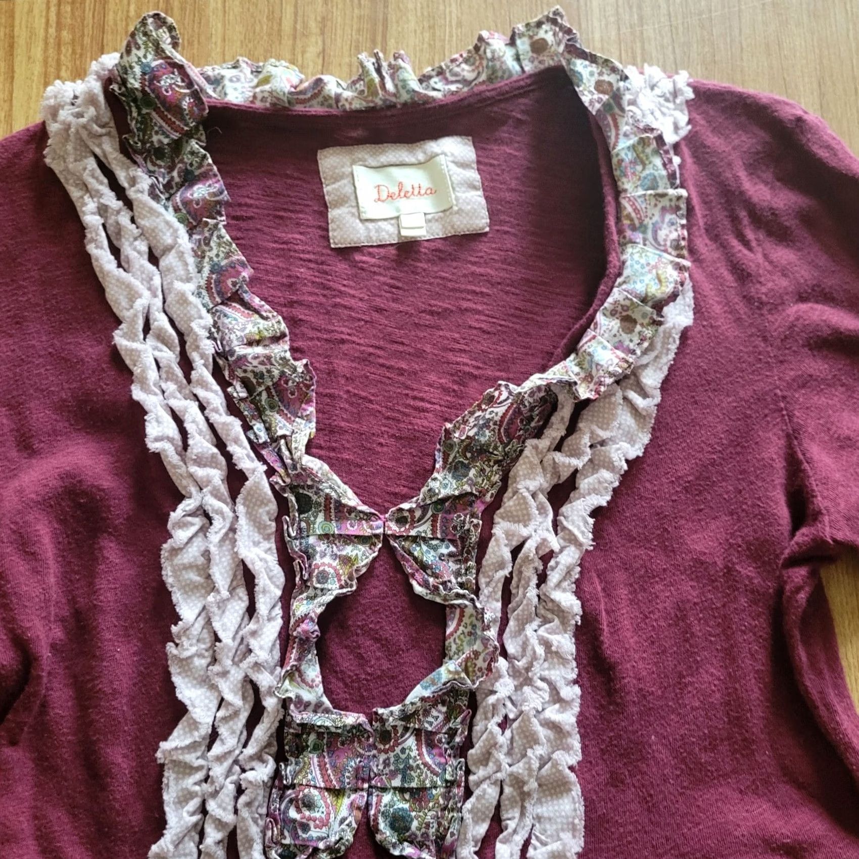 Anthropologie VINTAGE Anthropologie Deletta Shirt Womens Medium Red Cranberry Ruffle Neckline Cottage Size M / US 6-8 / IT 42-44 - 3 Thumbnail