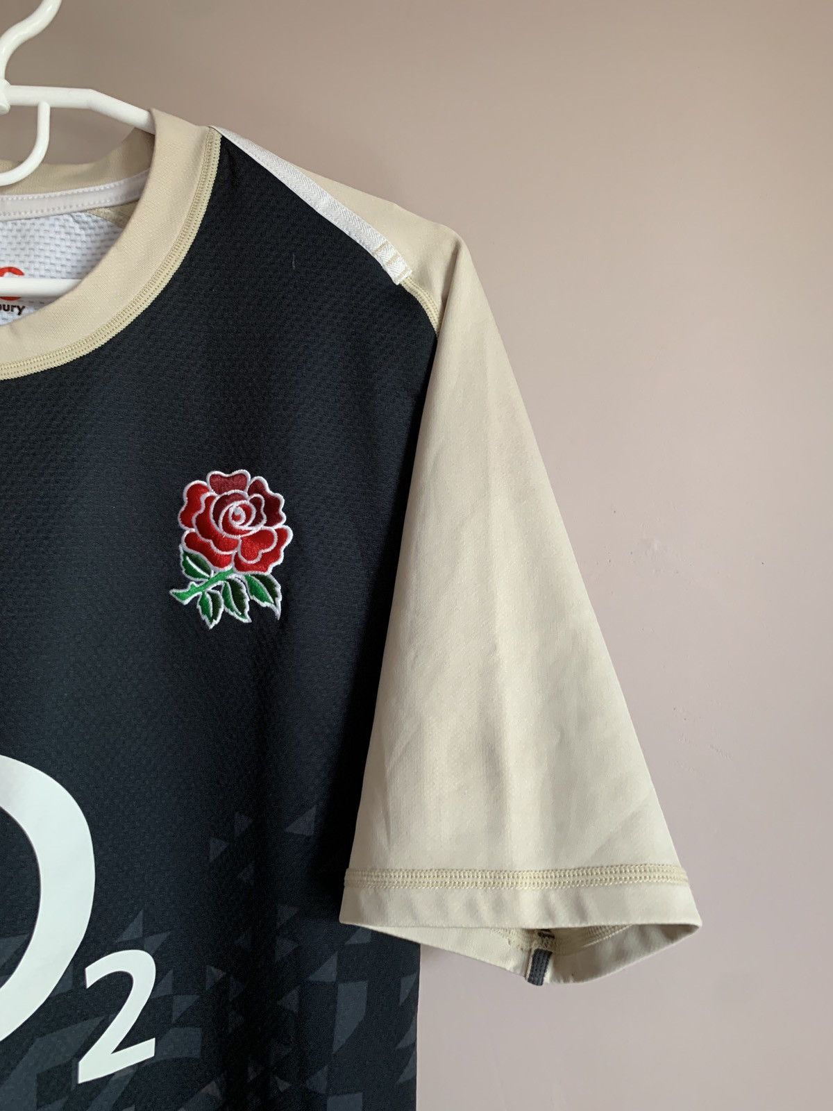Canterbury of New Zealand England Training Rugby Union Shirt Canterbury Jersey Size L Size US L / EU 52-54 / 3 - 4 Thumbnail