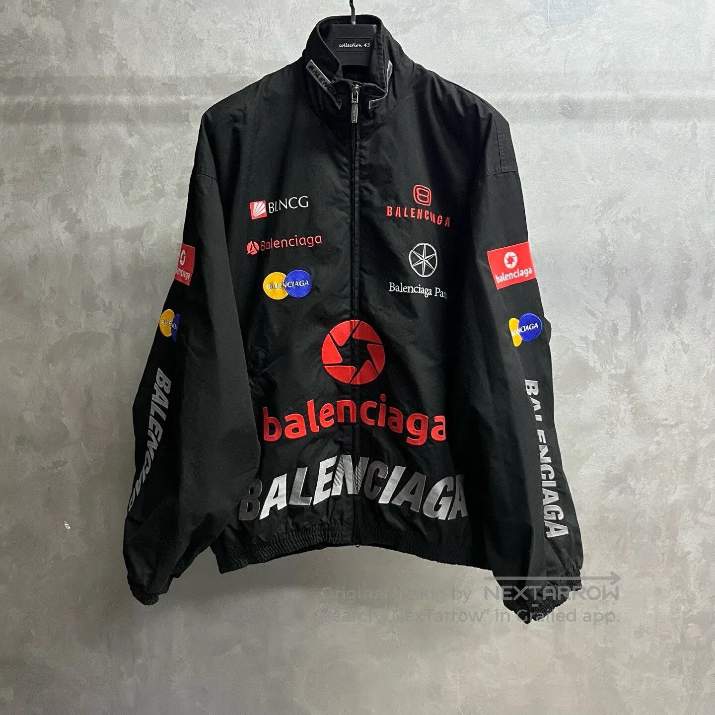 Balenciaga Balenciaga Black letter logo printed stand-up collar jacke Size US XS / EU 42 / 0 - 1 Thumbnail
