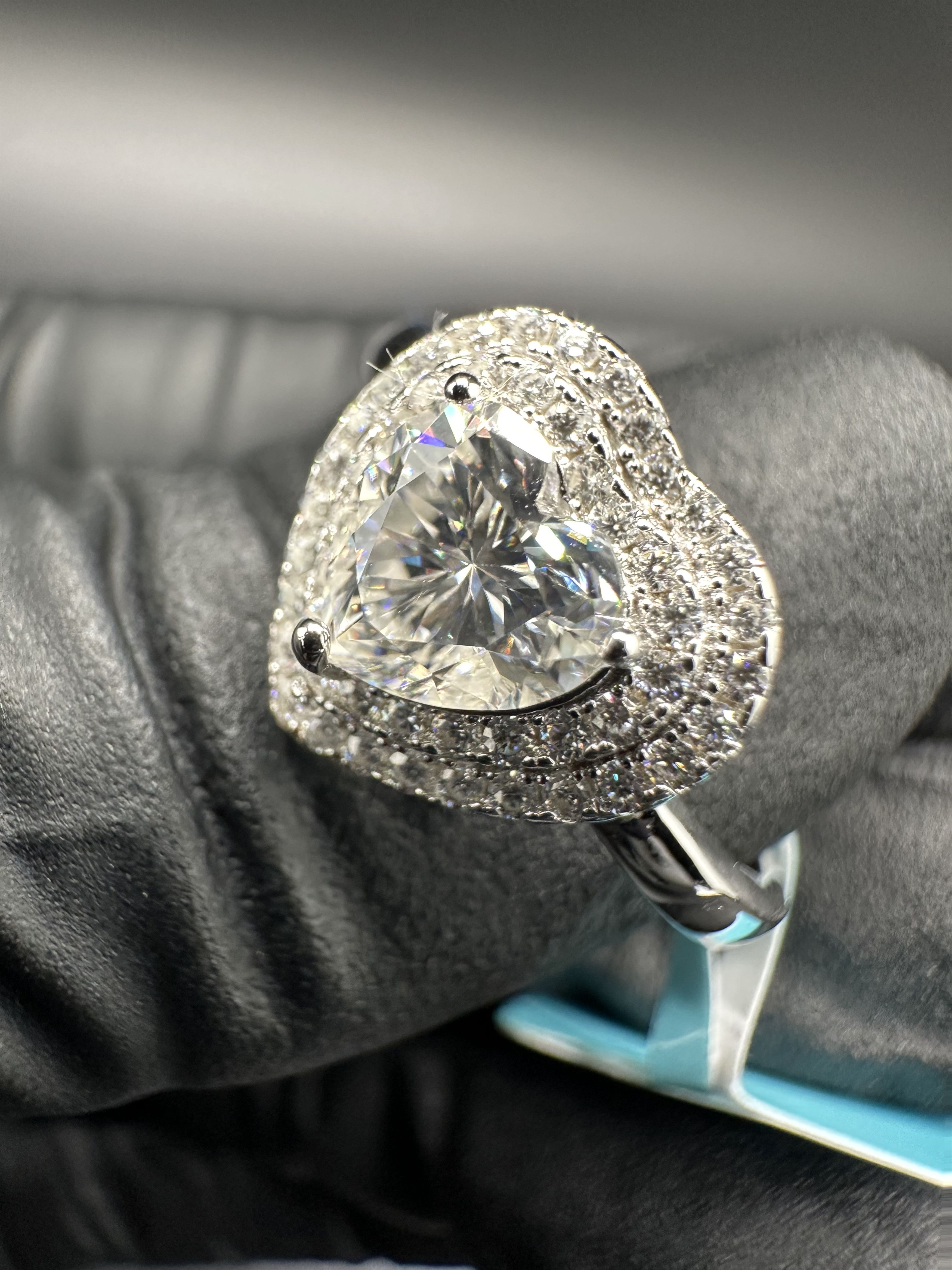 Jewelry MOISSANITE SOLITAIRE W/ MULTI STONE HEART SHAPE Size ONE SIZE - 9 Thumbnail
