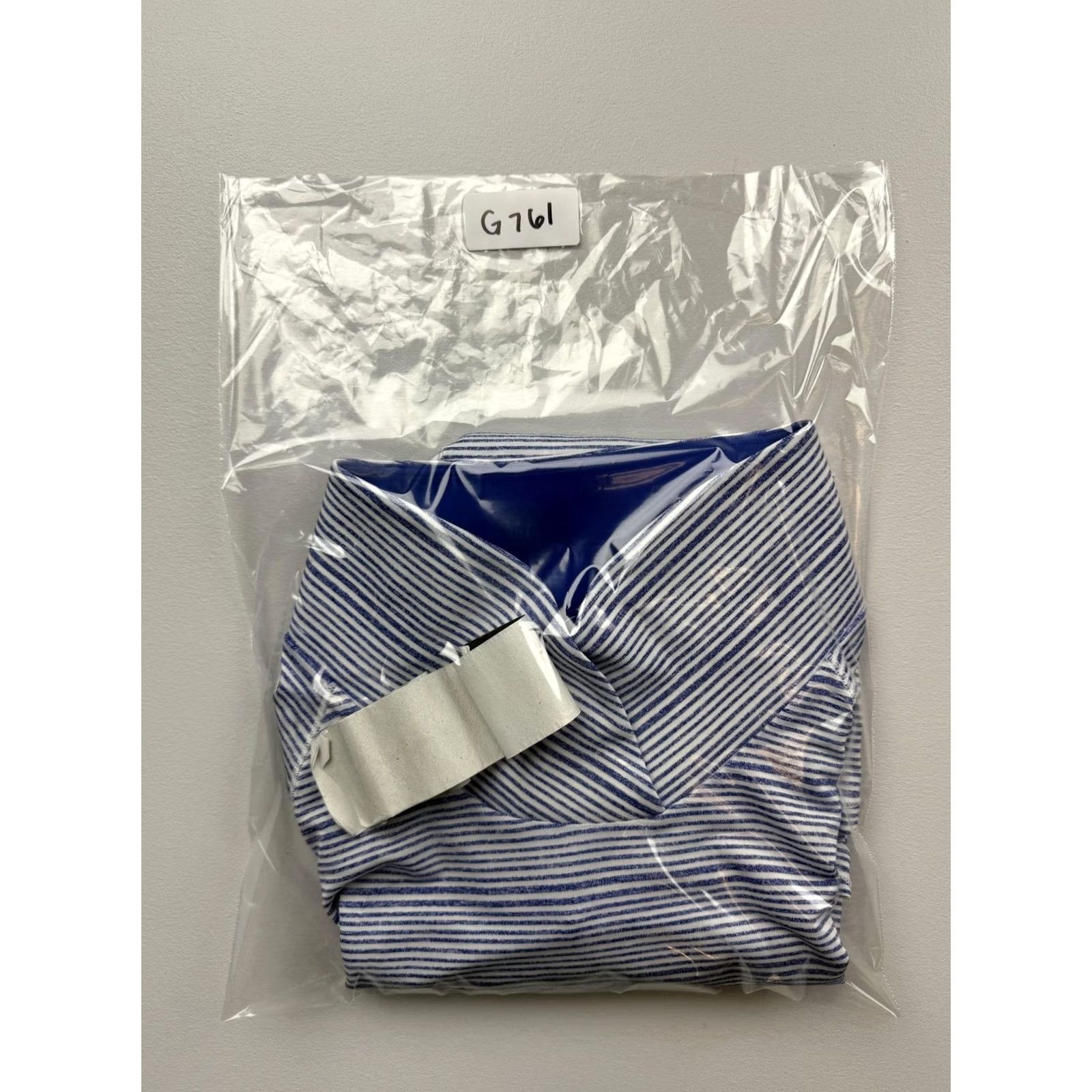 Under Armour Under Armour Womens Small Blue Striped Shirt Long Sleeve Funnel Neck Lightweight Size S / US 4 / IT 40 - 8 Thumbnail
