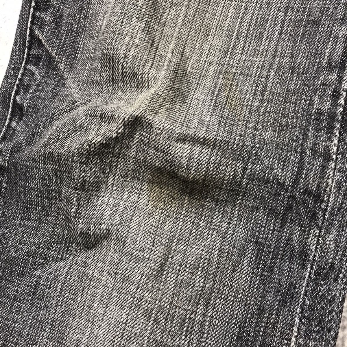 Japanese Brand vintage y2k denim japan jeans distressed flared 90s Size 30" / US 8 / IT 44 - 2 Thumbnail