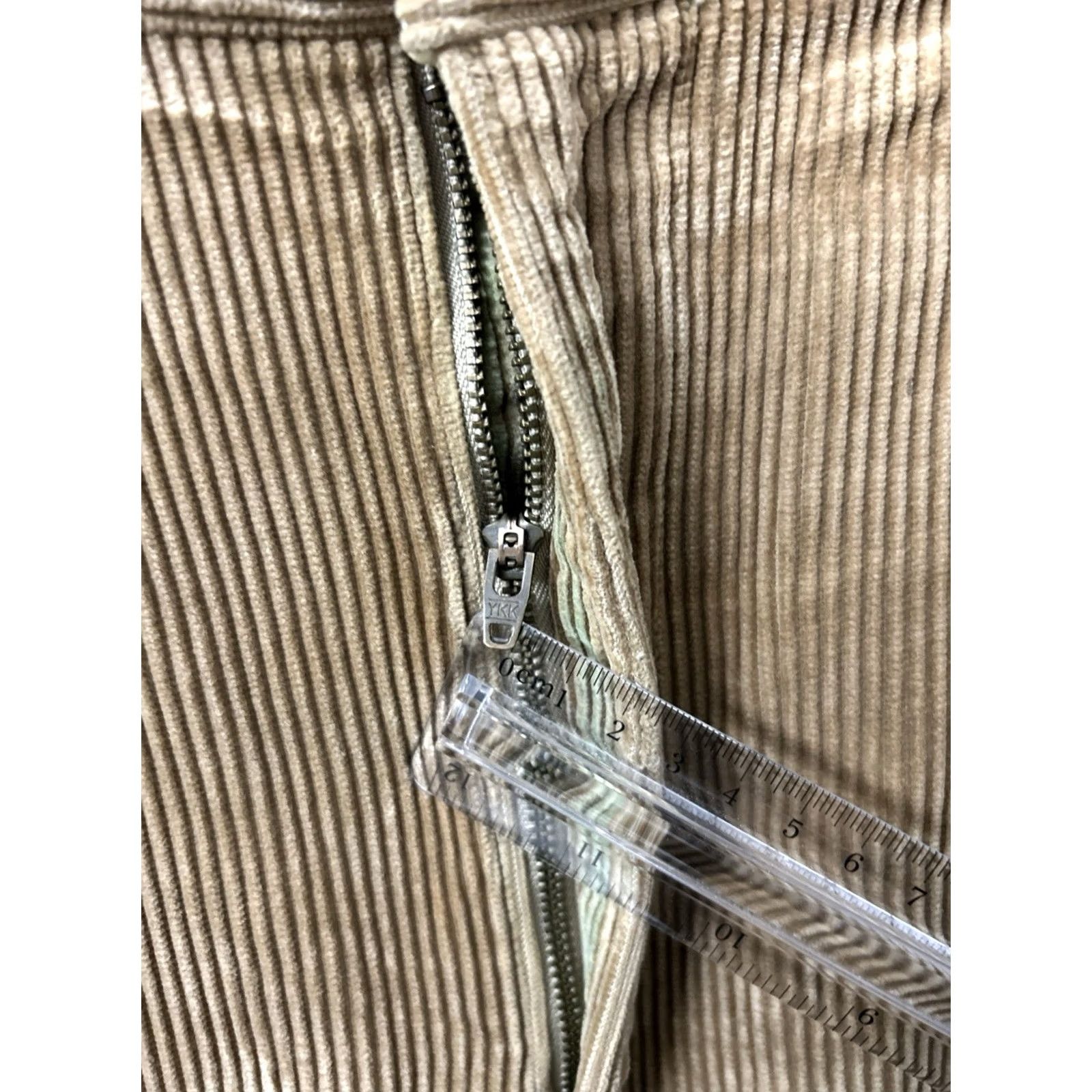 Polo Ralph Lauren VTG Polo Ralph Lauren Andrew Pants Mens 40x32 Tan Corduroy Pleated Zipper Button Trousers Wool? Size US L / EU 52-54 / 3 - 5 Thumbnail