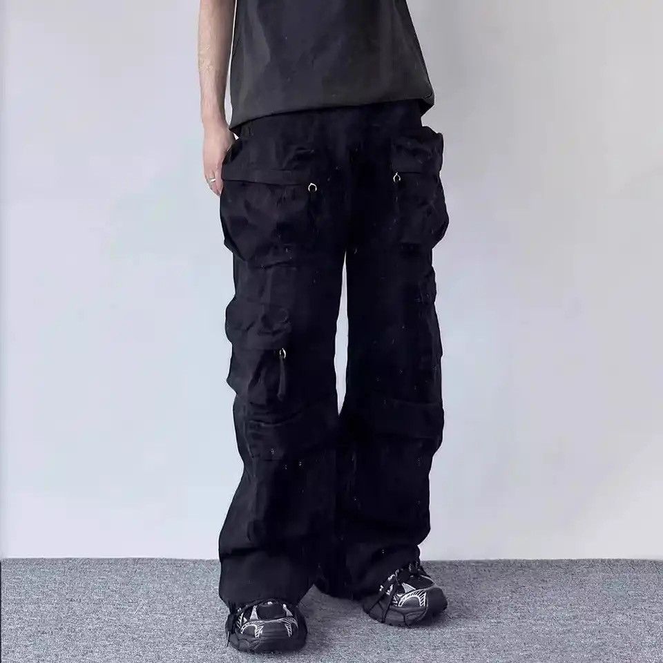 image of Multi-Pockets Straight Baggy Cargo Pant in Black, Men's (Size 35)