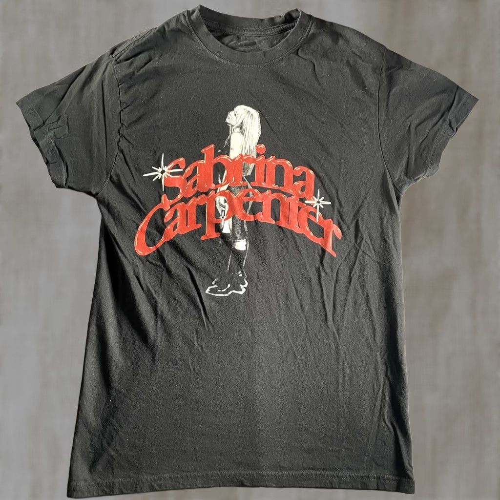 Vintage Sabrina Carpenter Shirt Womens Large Black Graphic Tee Concert Tour Pop Music Size L / US 10 / IT 46 - 1 Thumbnail