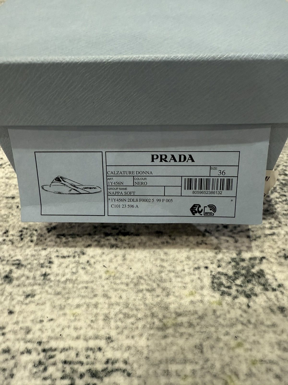 Prada Prada triangle leather flip flops Size US 5 / IT 35 - 5 Thumbnail