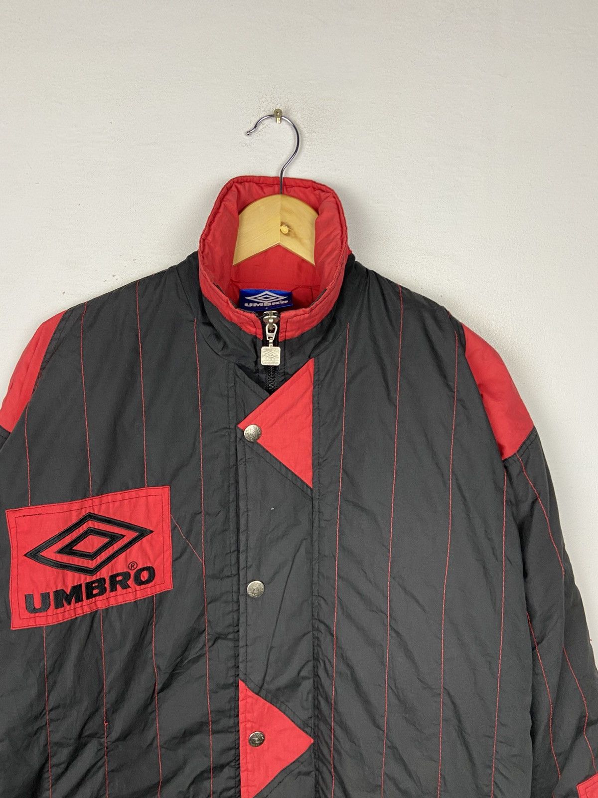 Vintage VINTAGE UMBRO BIG LOGO JACKET Size US XL / EU 56 / 4 - 4 Thumbnail