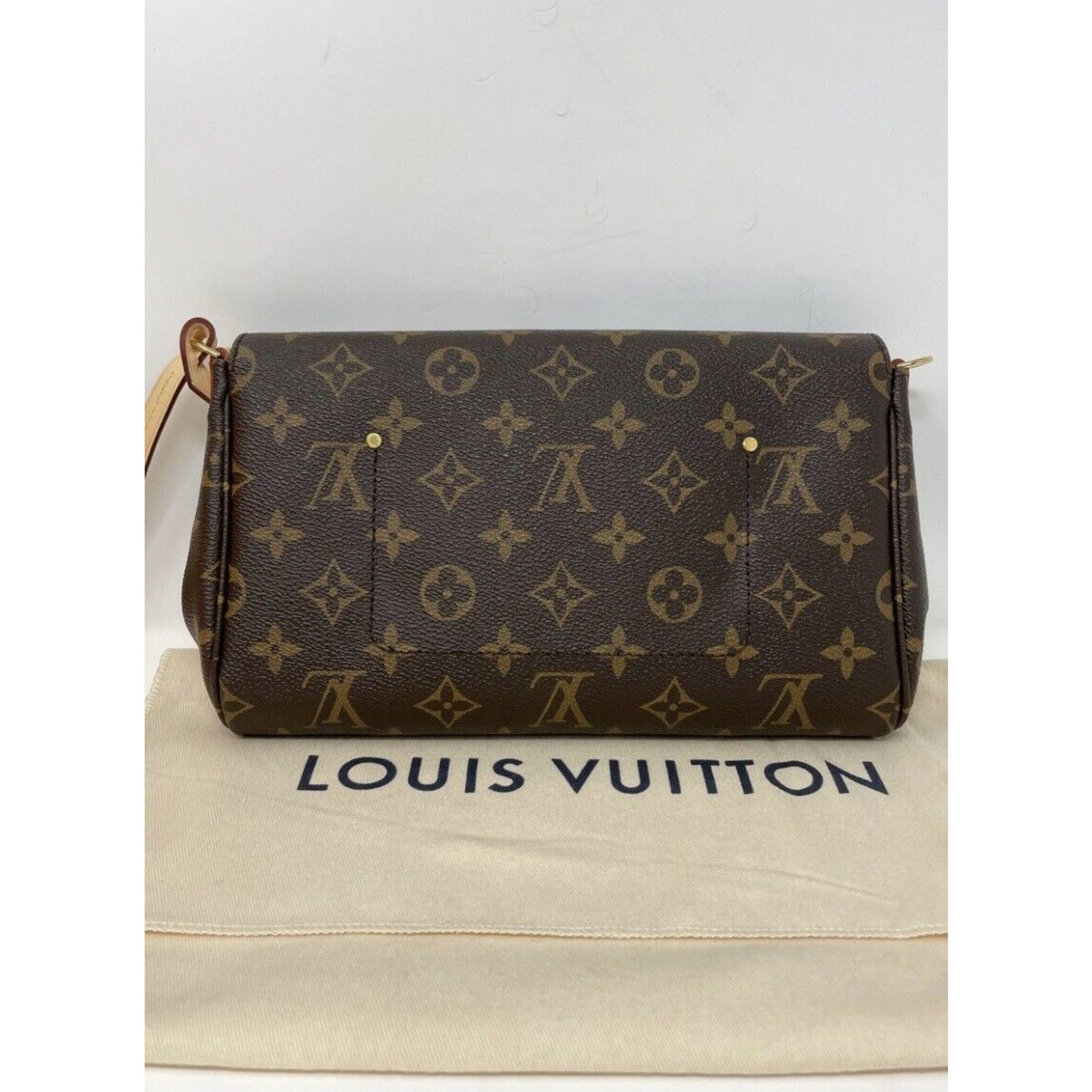 Louis Vuitton Louis Vuitton Favorite MM Monogram BRAND NEW With PLASTIC Size ONE SIZE - 4 Thumbnail