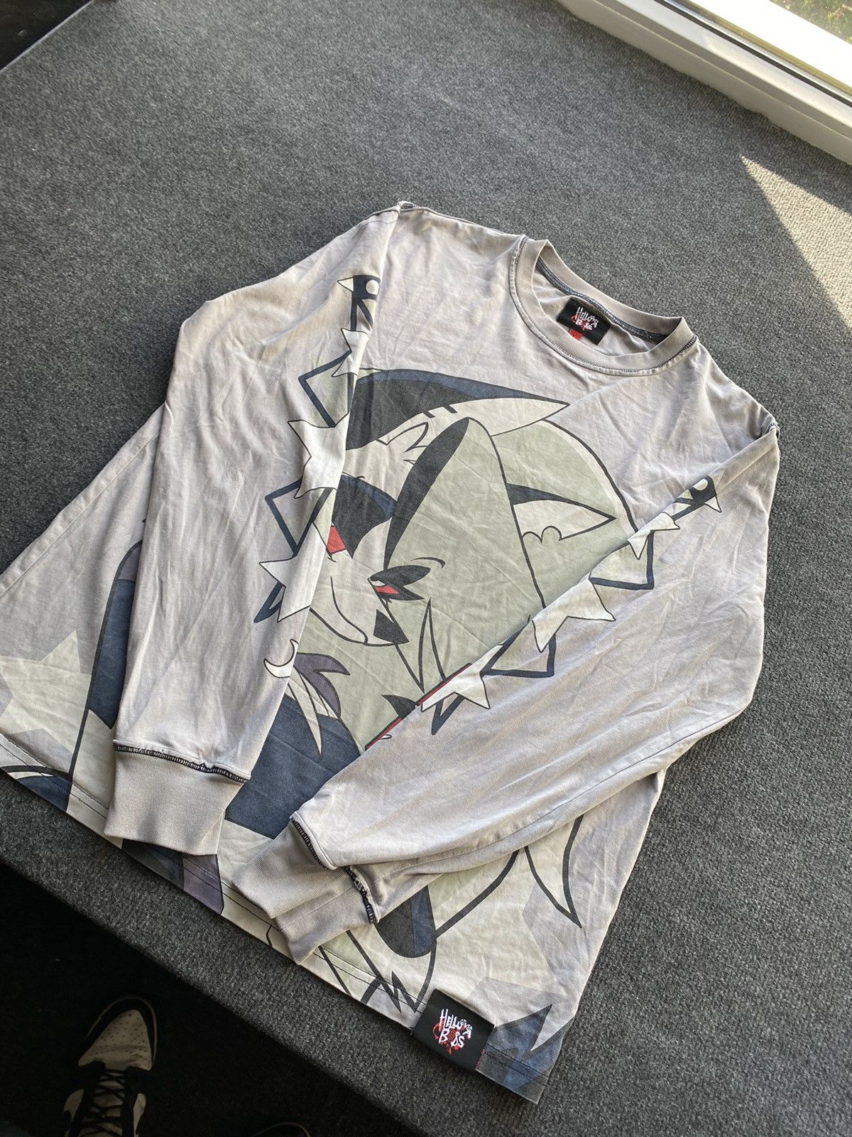 Anime 🔥Goth Emo Helluva Boss overprint long sleeve L warren james Size US L / EU 52-54 / 3 - 15 Thumbnail