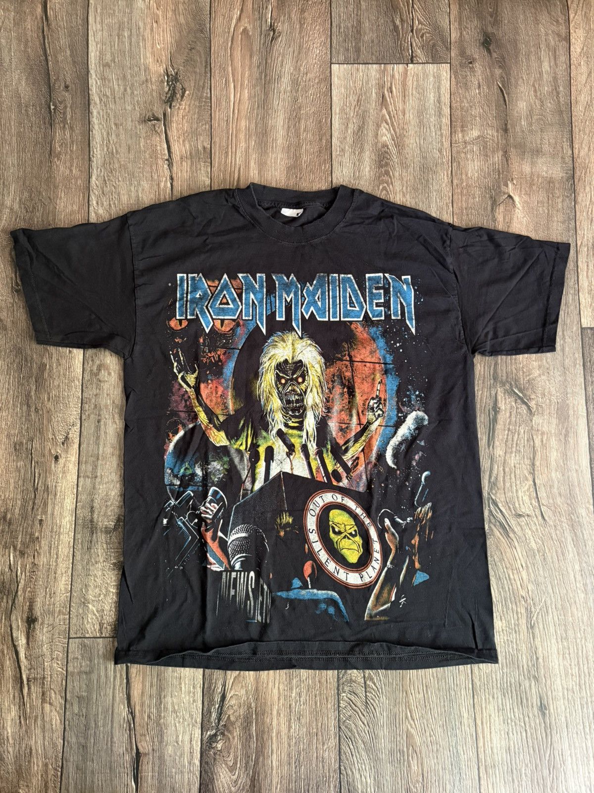 Band Tees × Iron Maiden × Vintage 2000s Iron Maiden ‘Out Of The Silent Planet’ Rock T-Shirt Size US XL / EU 56 / 4 - 1 Thumbnail