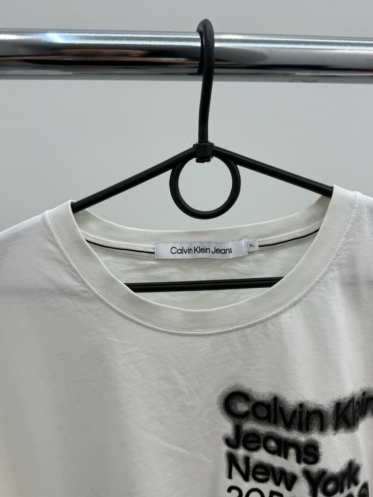 Calvin Klein 205W39NYC Calvin Klein 205W39NYC by Raf Simons Logo Cotton Tee T-shirt Size US XL / EU 56 / 4 - 2 Thumbnail