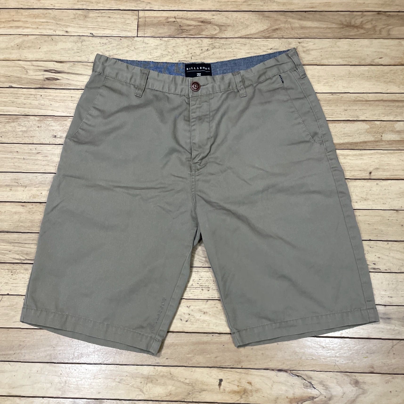 Billabong BILLABONG Chino Shorts Men 32 Tan Khaki Skate Beach Surf Flat Bermuda 32x10 Size US 32 / EU 48 - 3 Thumbnail