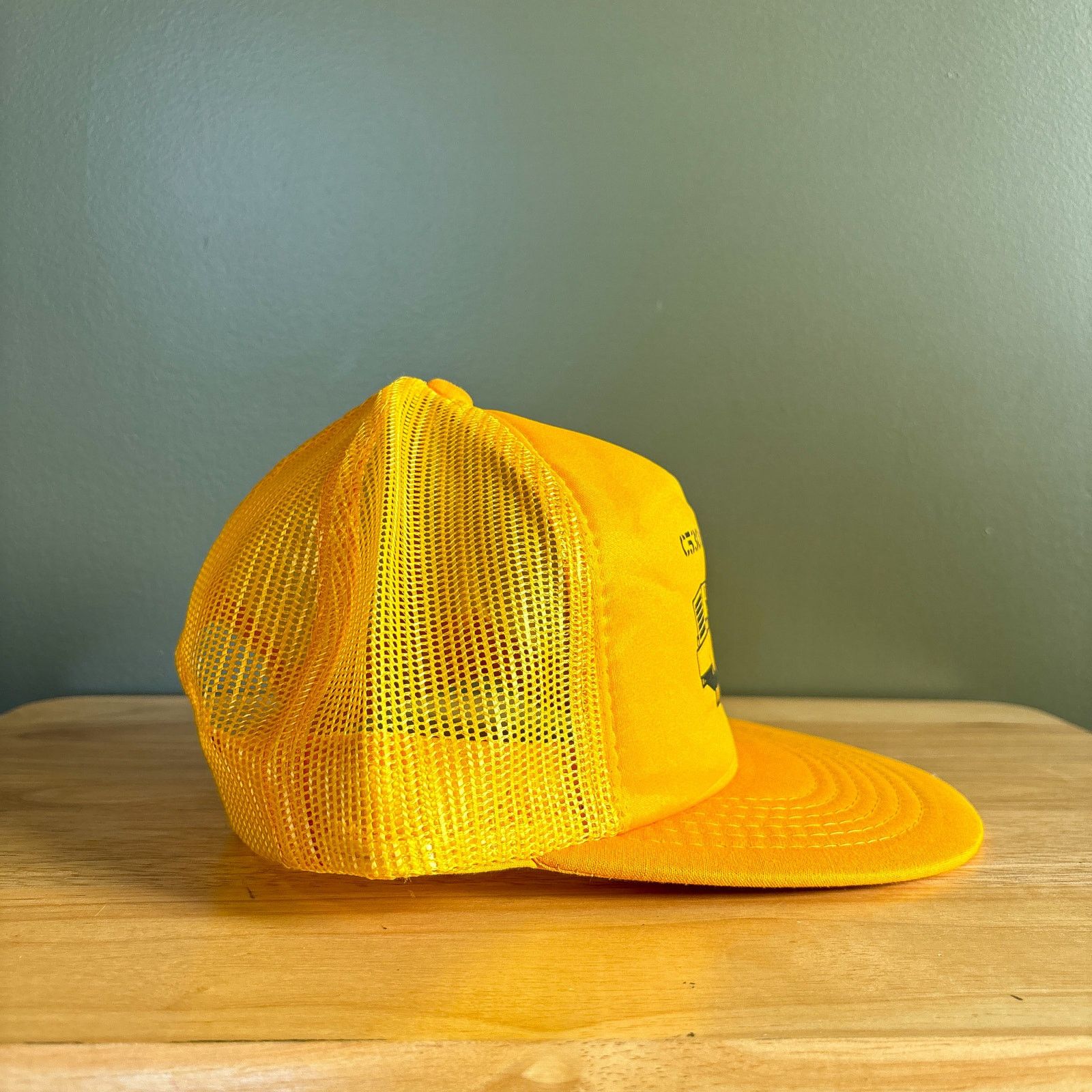 Yupong Vintage Hyster C530A Pneumatic Roller Trucker Snapback Hat Size ONE SIZE - 3 Thumbnail