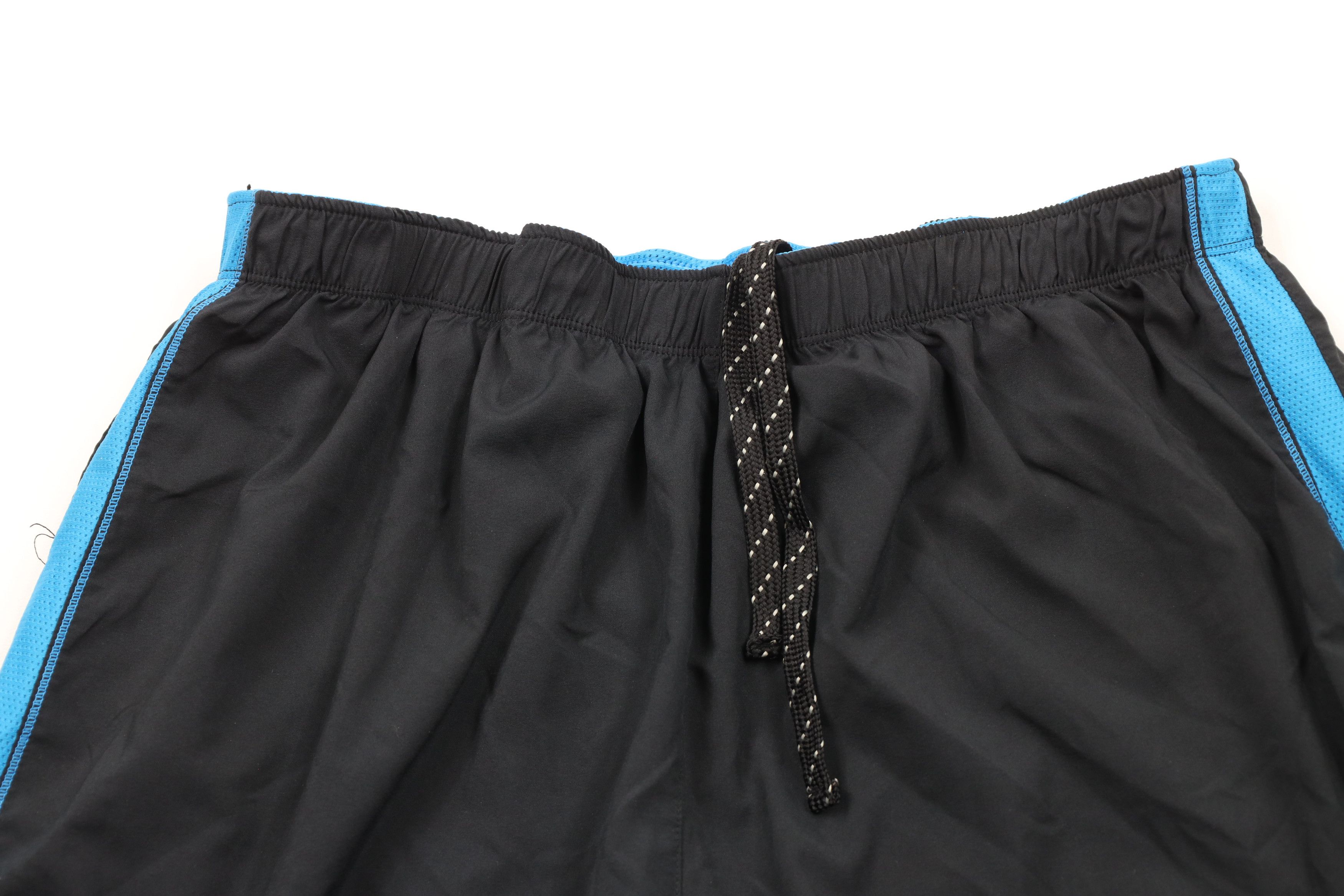 Asics × Vintage Vintage Asics Reflective Lined Gym Jogging Running Shorts Size US 34 / EU 50 - 2 Thumbnail