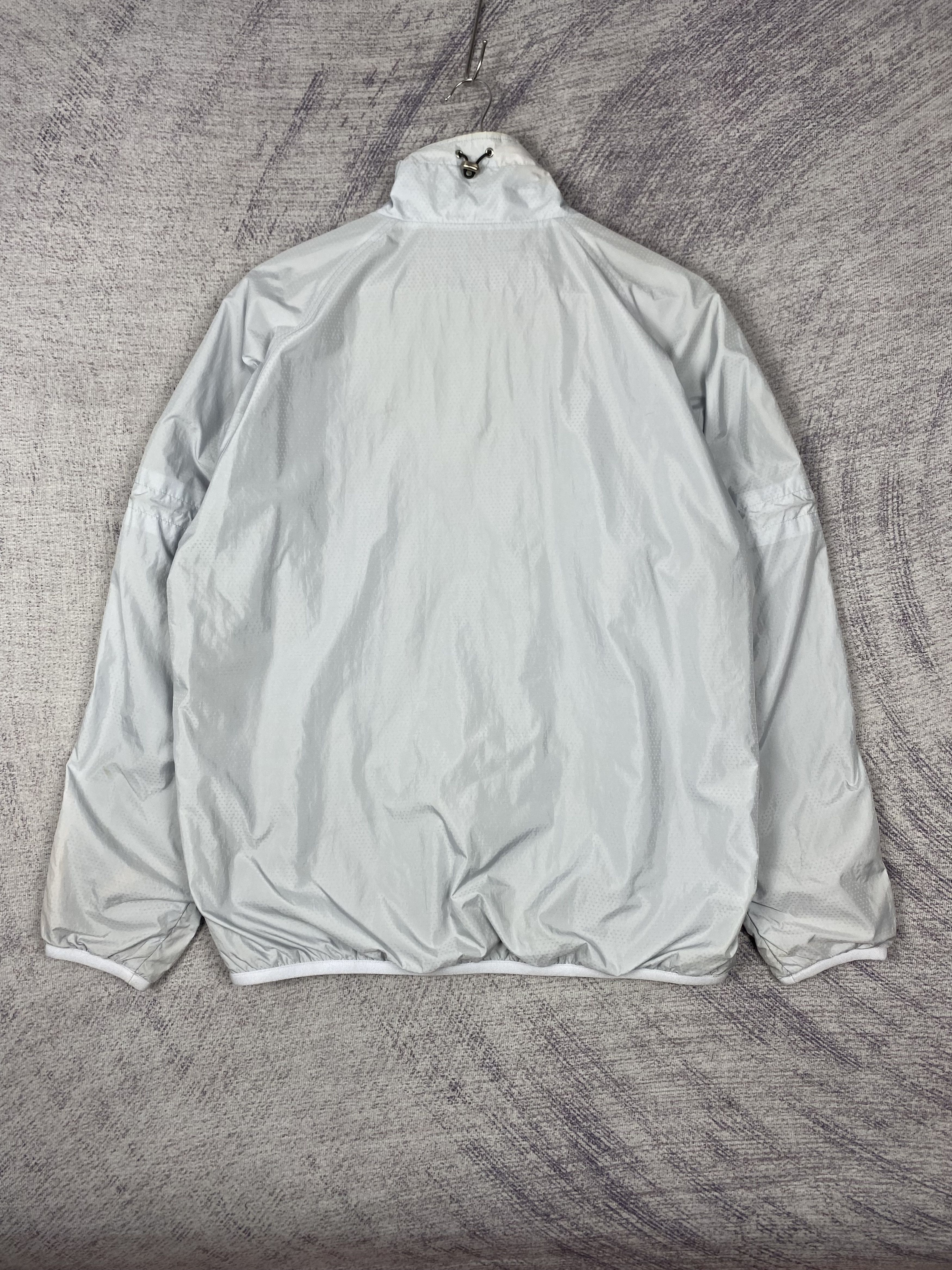 Champion Vintage Champion Full Zip Windbreaker Jacket Size US L / EU 52-54 / 3 - 5 Thumbnail