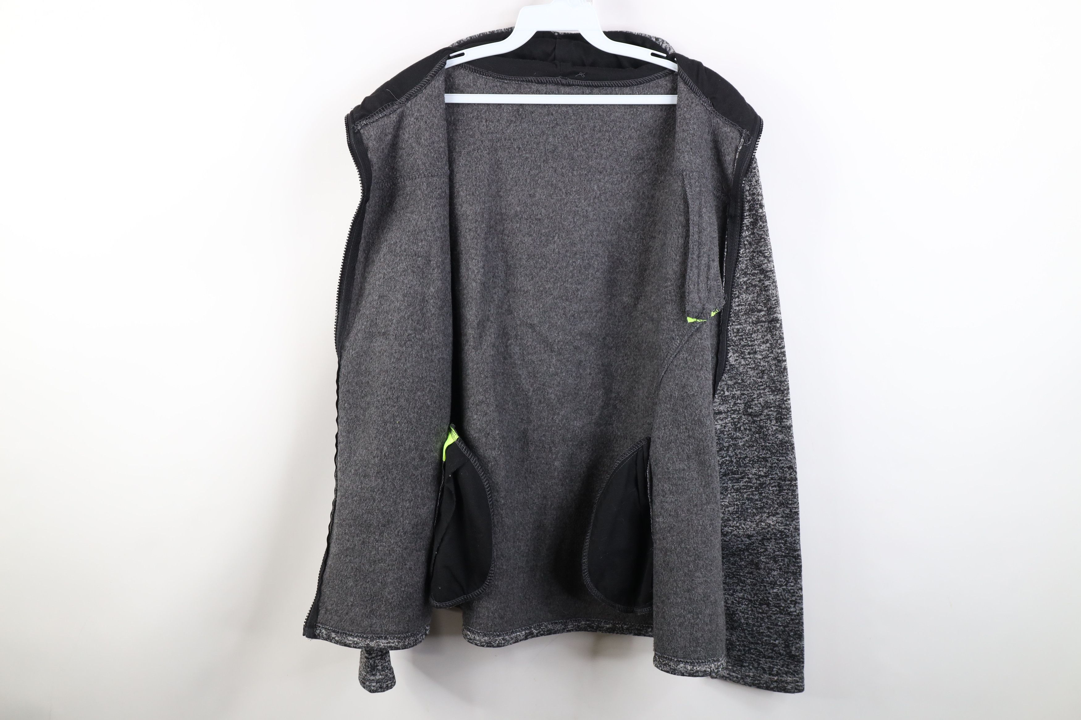 Vintage Vintage Red Bull Racing Spell Out Knit Full Zip Hoodie Size L / US 10 / IT 46 - 10 Thumbnail