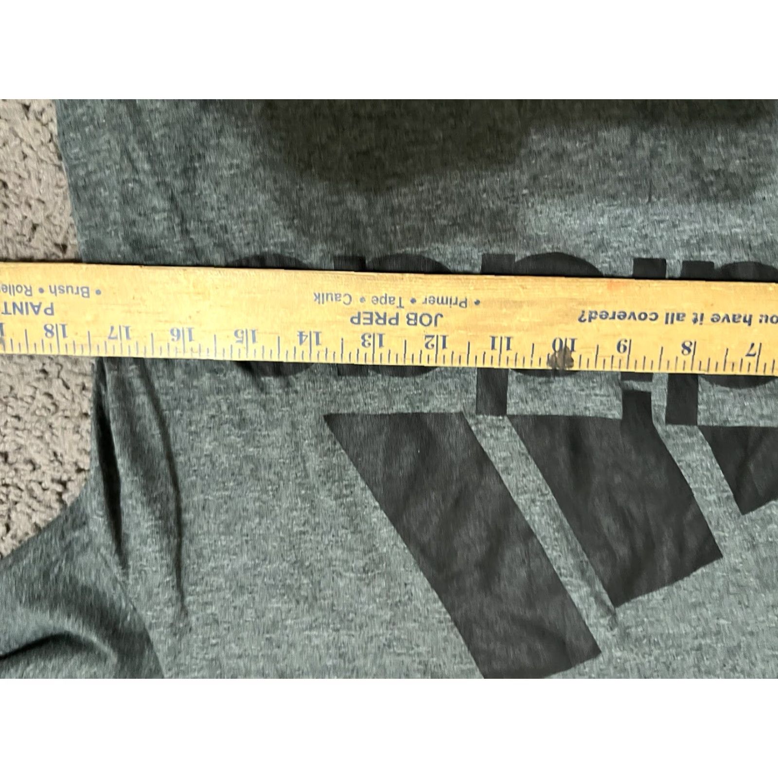 Adidas Adidas The Go-To Tee Shirt Mens Small Gray Short Sleeve Logo Athletic Fit Size US S / EU 44-46 / 1 - 5 Thumbnail