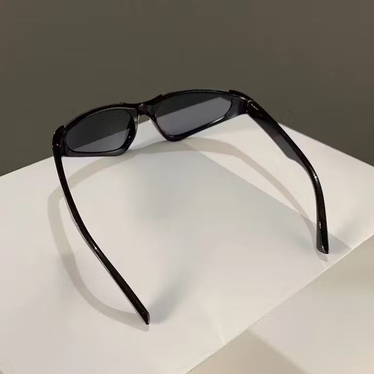 Jewelry Alien Cyber Eye Sunglasses Dystopian Grunge 2000s Future Size ONE SIZE - 2 Thumbnail