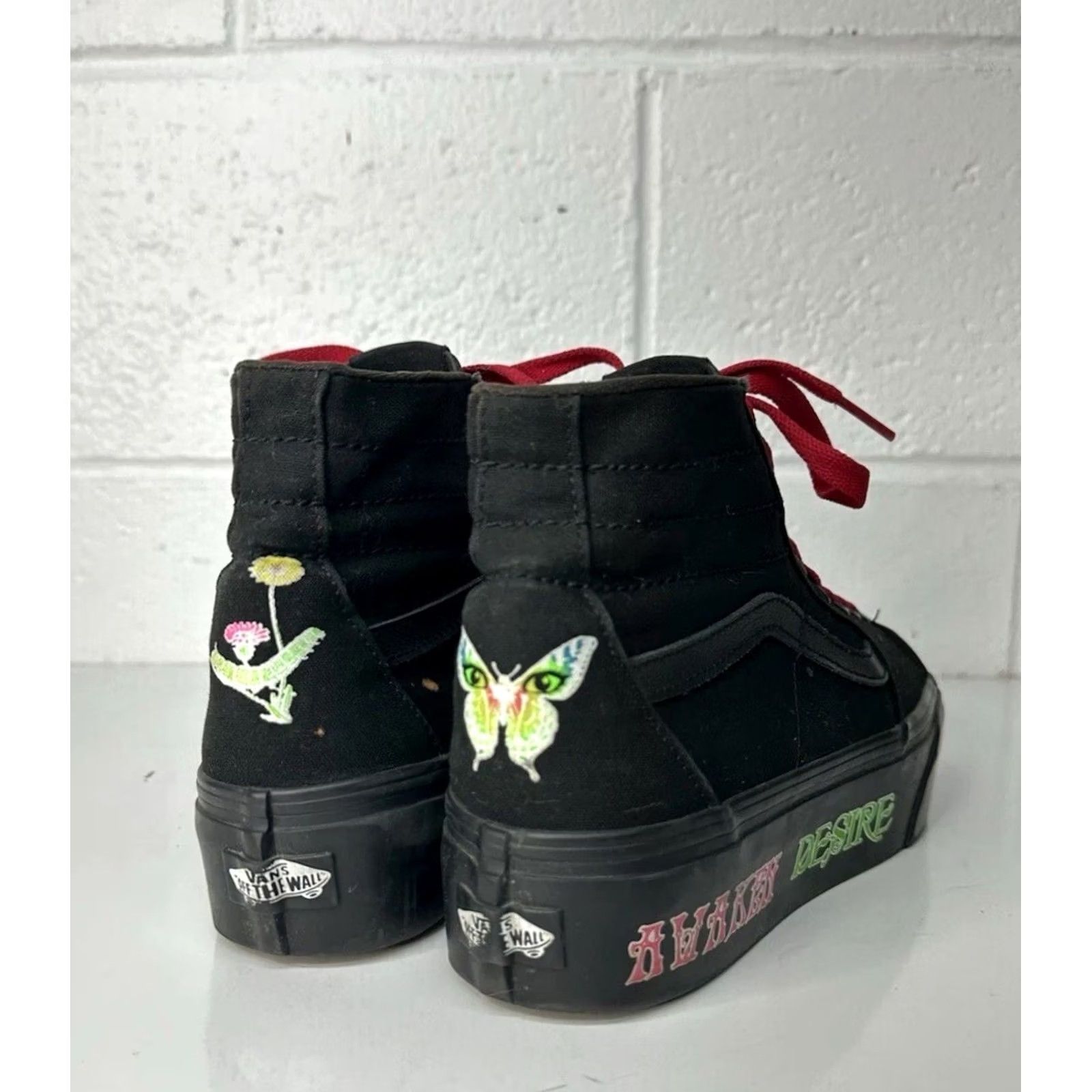 Vans VANS Sk8-Hi Tapered Morph Stackform Glow in the Dark Blackout Size 9.5 Women Sneakers Canvas Multicolor 90s Theme Womens Size US 10 / IT 40 - 3 Thumbnail