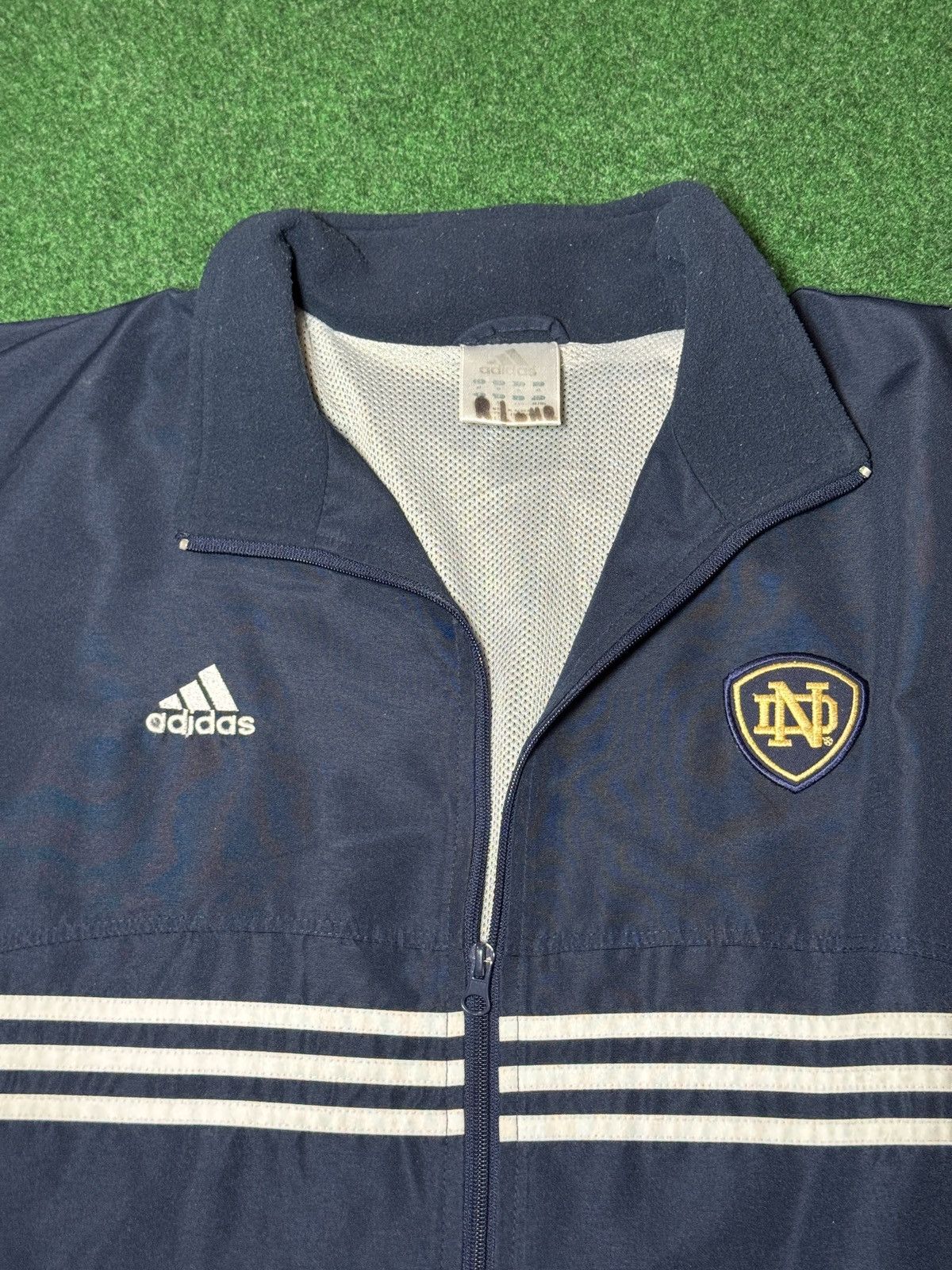 Adidas Vintage 90s Notre Dame Adidas Fighting Irish Y2K XL Jacket Size US XL / EU 56 / 4 - 2 Thumbnail
