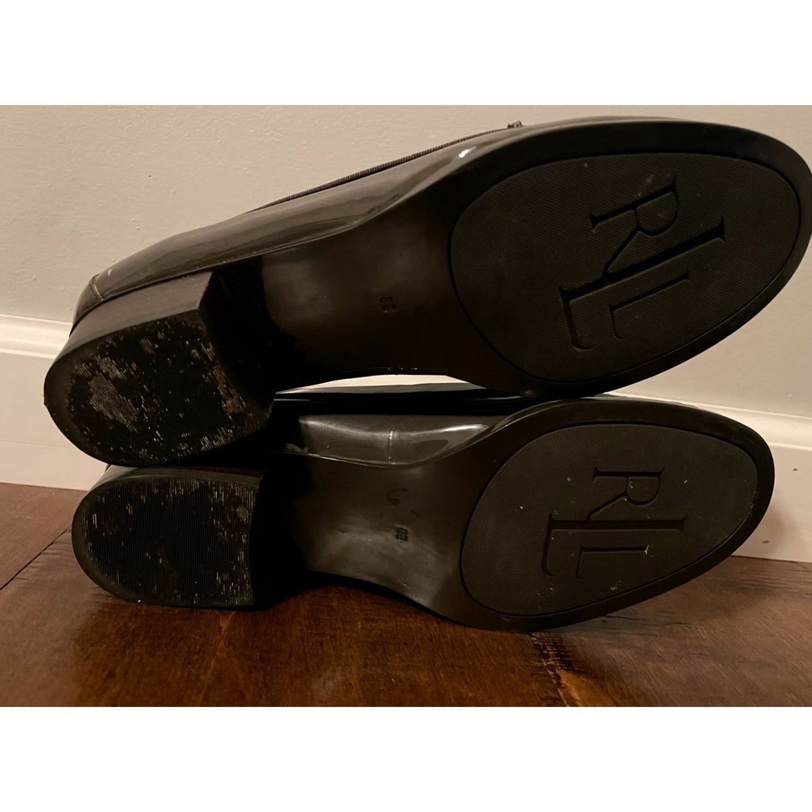 Ralph Lauren Lauren Ralph Lauren Gray Patent Leather Penny Loafer Pumps Heels Women's 8B Size US 8 / IT 38 - 8 Thumbnail