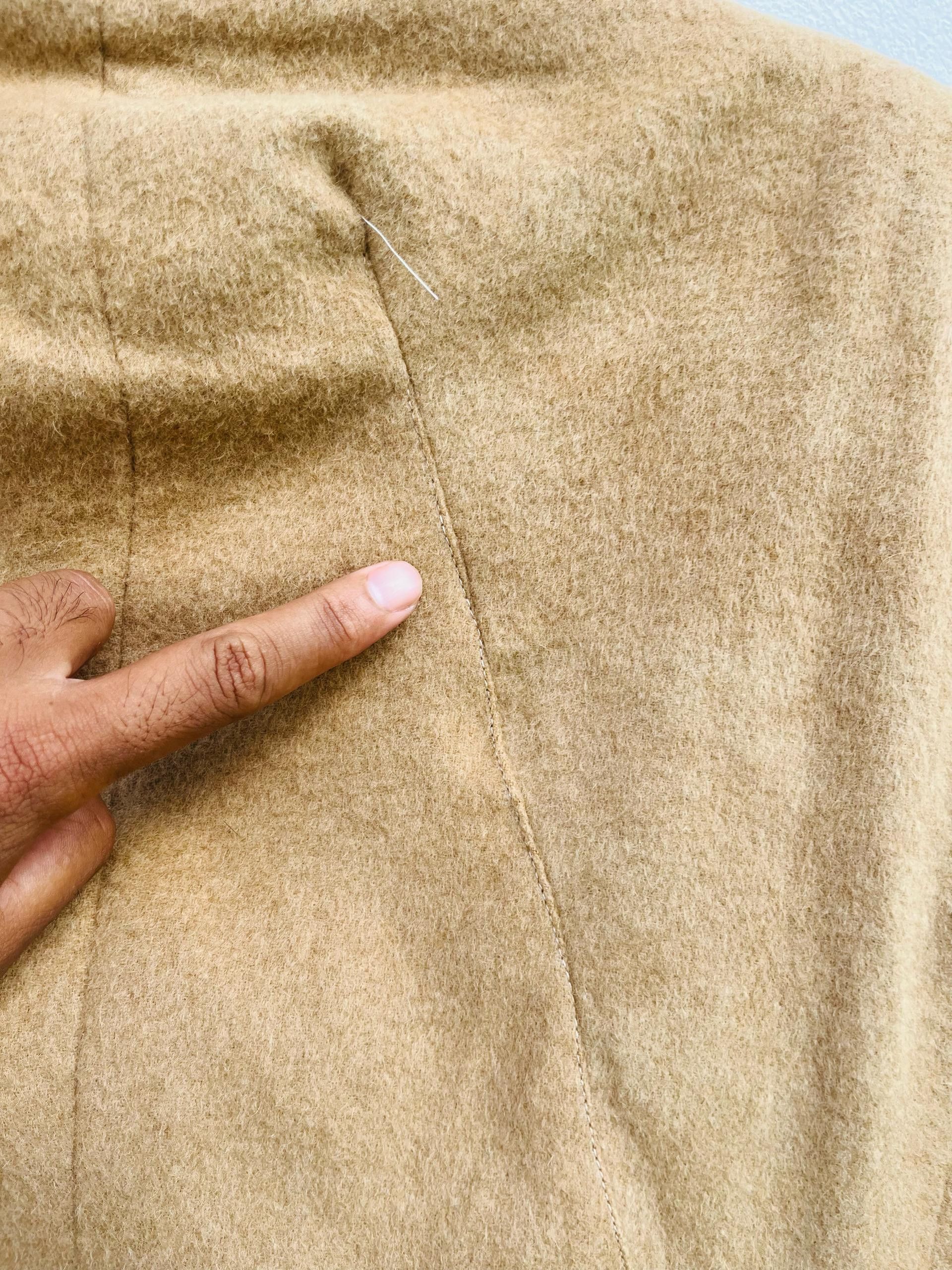 Burberry × Vintage Vintage Burberrys Bullocks 100% Pure Camel Hair Wool Jacket Size US L / EU 52-54 / 3 - 17 Thumbnail