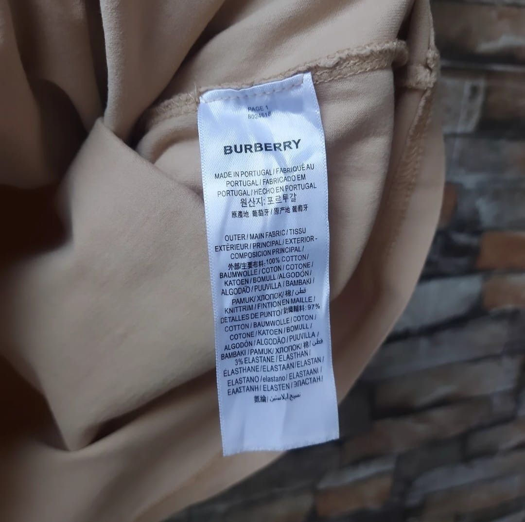 Burberry BURBERRY TSHIRT Size US L / EU 52-54 / 3 - 7 Thumbnail