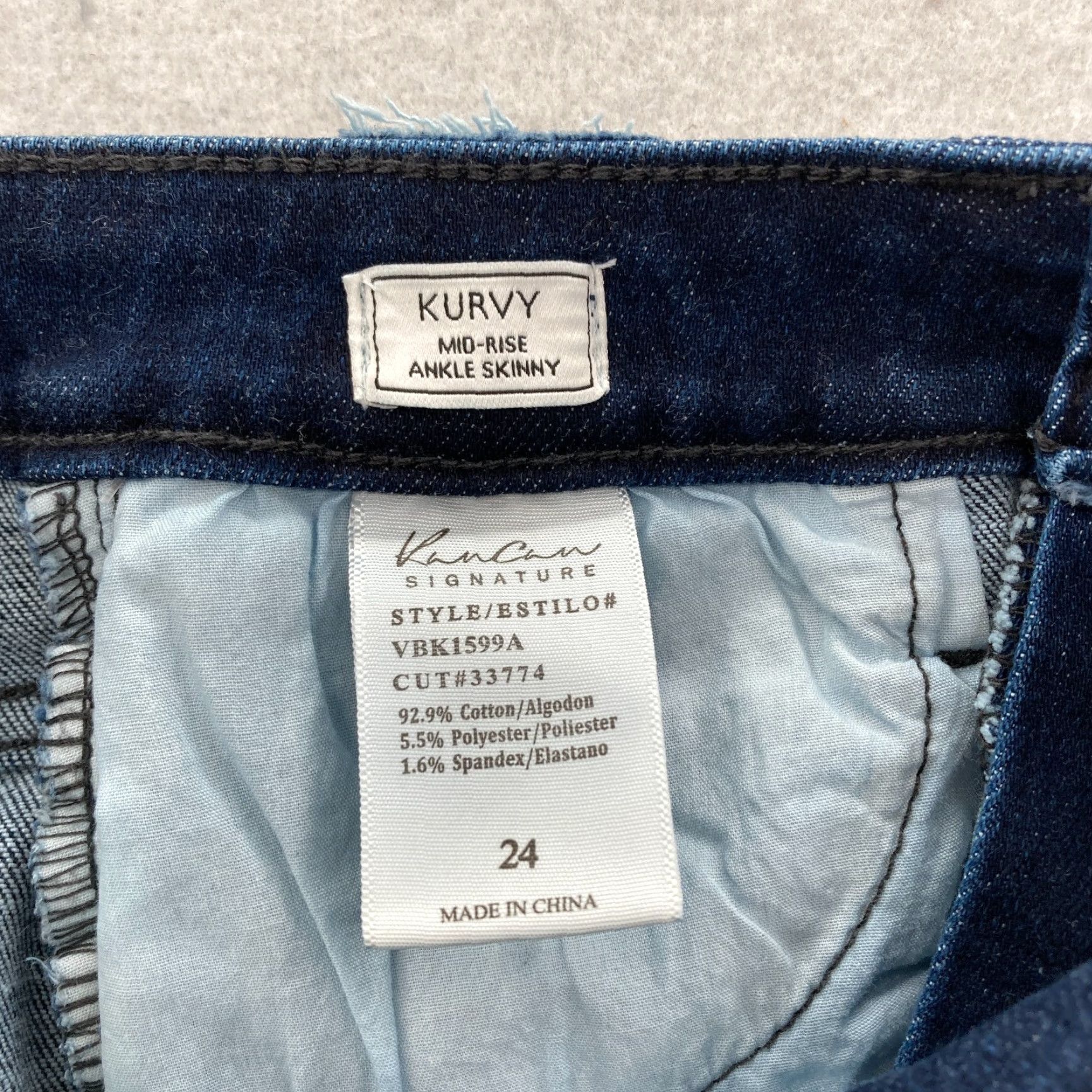 Vintage KanCan Signature Jeans Womens 24 Dark Wash Blue Stretch Denim Kurvy Ankle Skinny Jeans Size 42" / US 20 - 6 Thumbnail