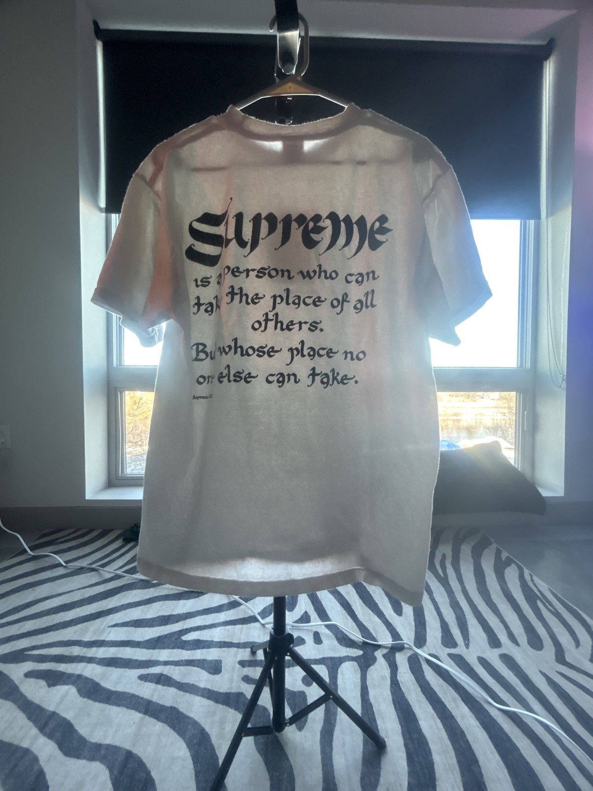 Supreme Supreme Person Tee SS22 Size US L / EU 52-54 / 3 - 1 Thumbnail