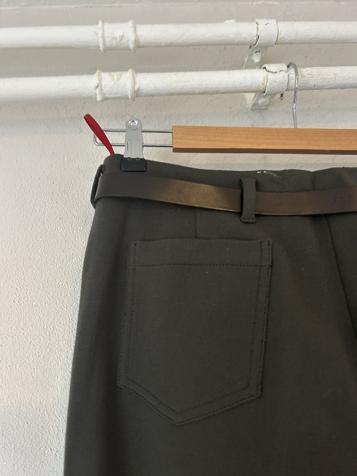 Prada Belted Green Pants with Red Logo Tab Size US 28 / EU 44 - 9 Thumbnail