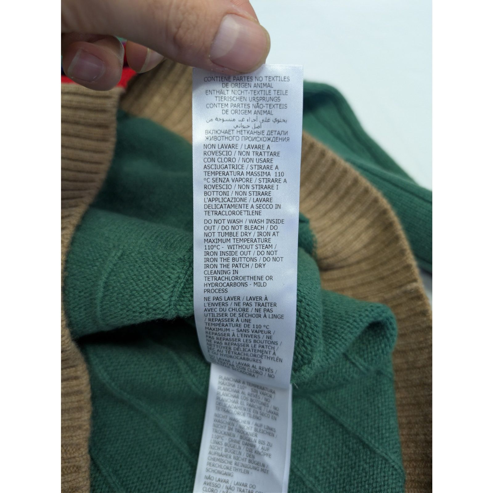 Gucci o1rshd1 Wool Long Sleeve Cardigan Sweater in Yard/Multicolor Size US L / EU 52-54 / 3 - 15 Thumbnail