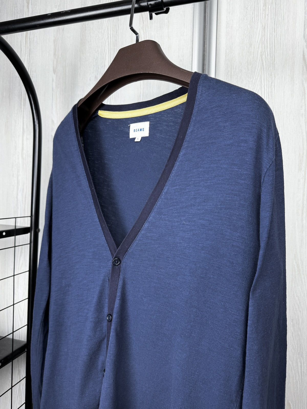 Beams Japan Beams Japan classic knitted cotton v-neck cardigan Size US L / EU 52-54 / 3 - 4 Thumbnail