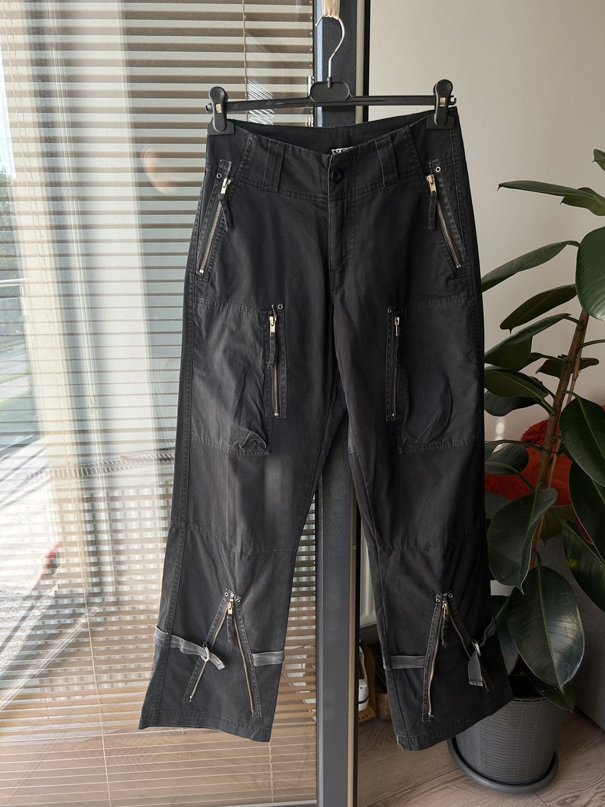 Japanese Brand Japanese Cargo pants Size US 29 - 1 Thumbnail