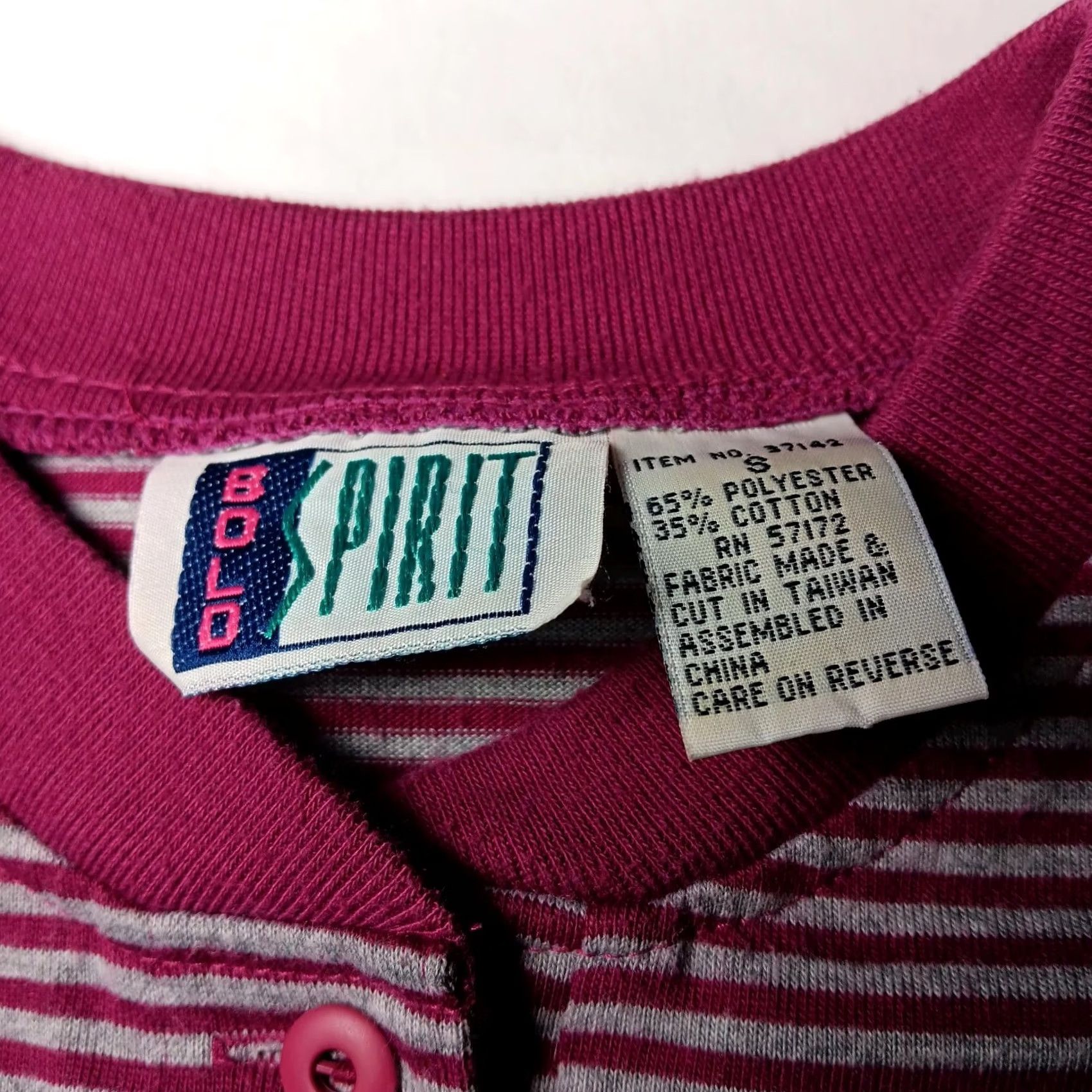 Vintage Bold Spirit Shirt Retro Stripe Vintage Grunge Pink Gray Womens Casual S 3 Button Crew Neck Size S / US 4 / IT 40 - 5 Thumbnail
