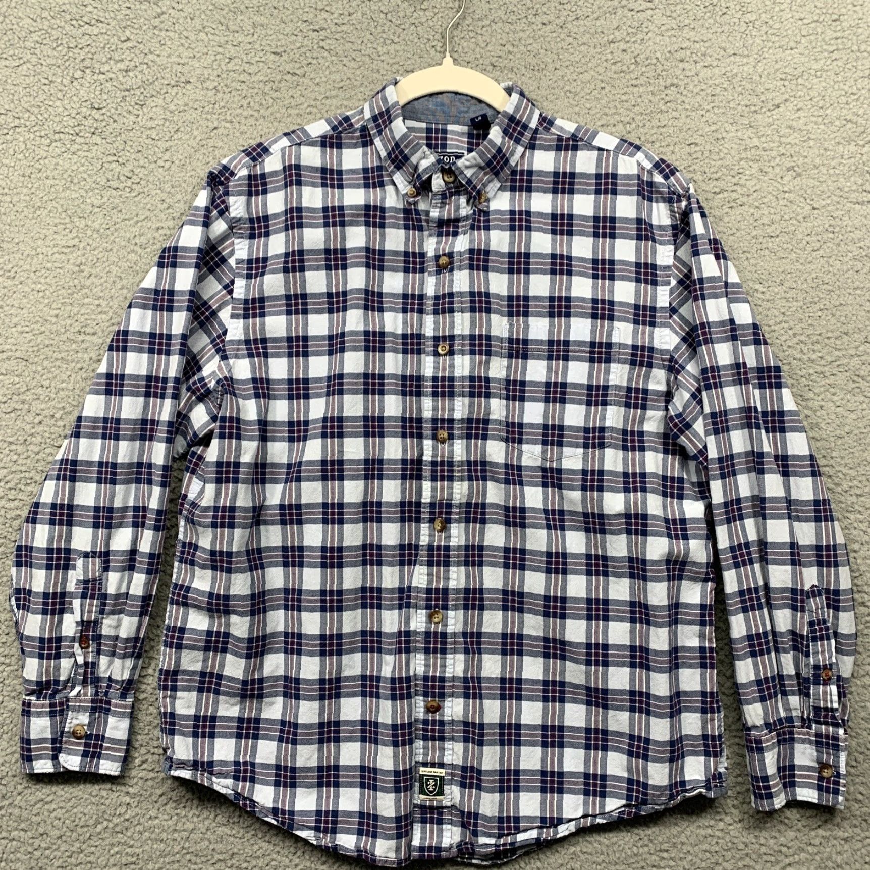 Izod IZOD Button Shirt Men's L Plaid 1 Pocket Button-Down Collar Blue White Red Regular Fit Shirt Men Size US L / EU 52-54 / 3 - 2 Thumbnail